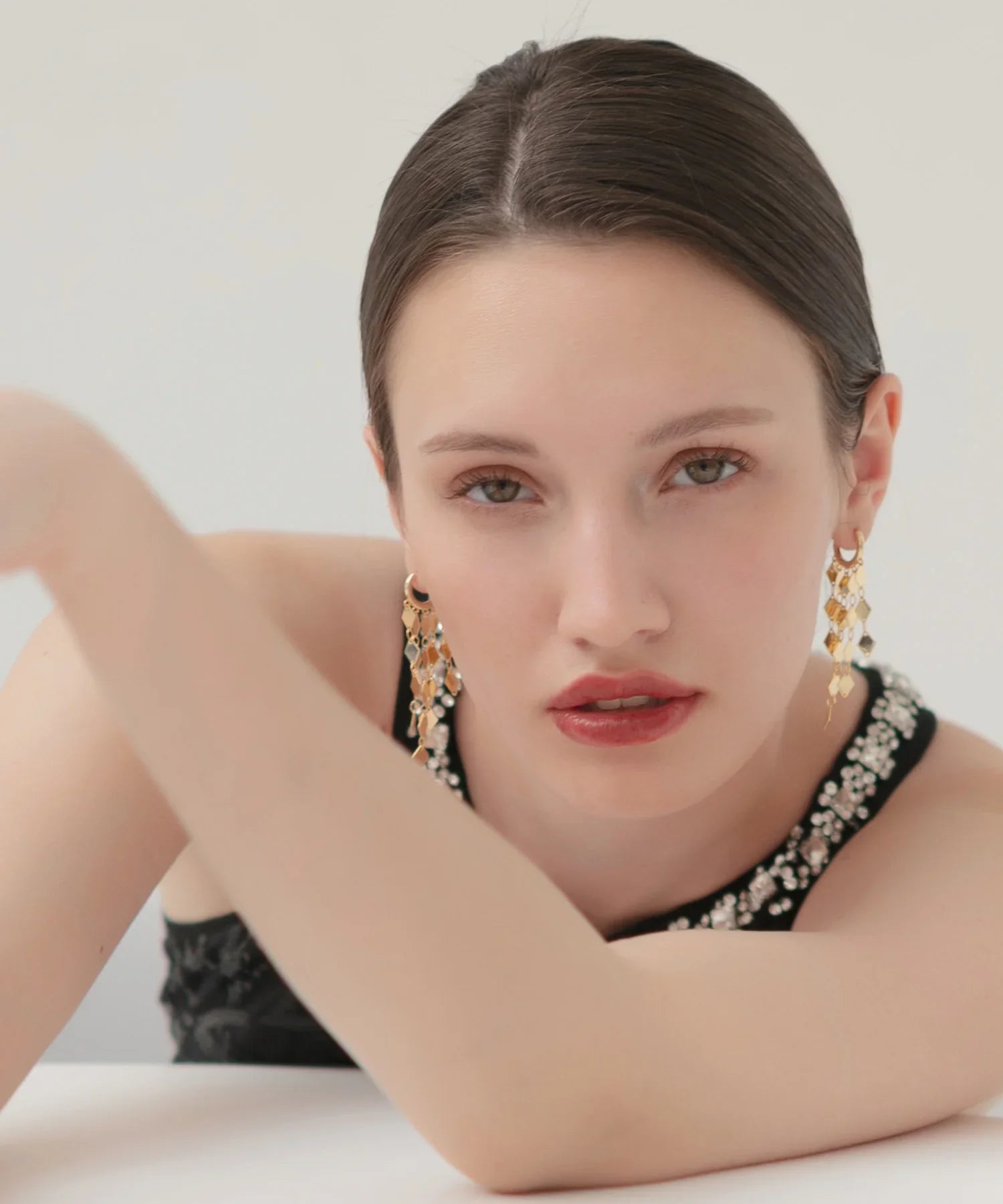 【当日発送】ダイヤモチーフロングピアス