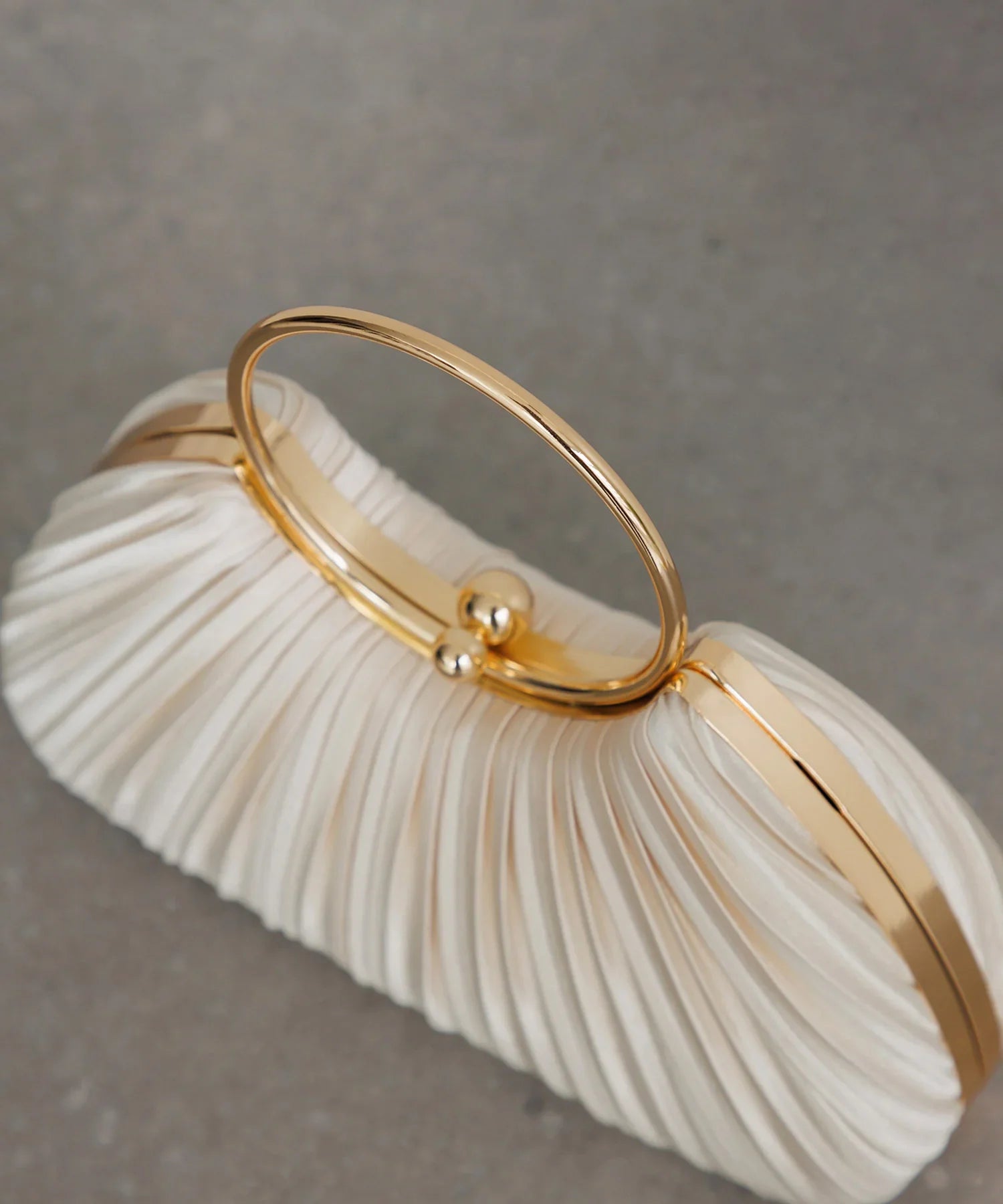 【当日発送】2WAYプリーツゴールドラインバッグ