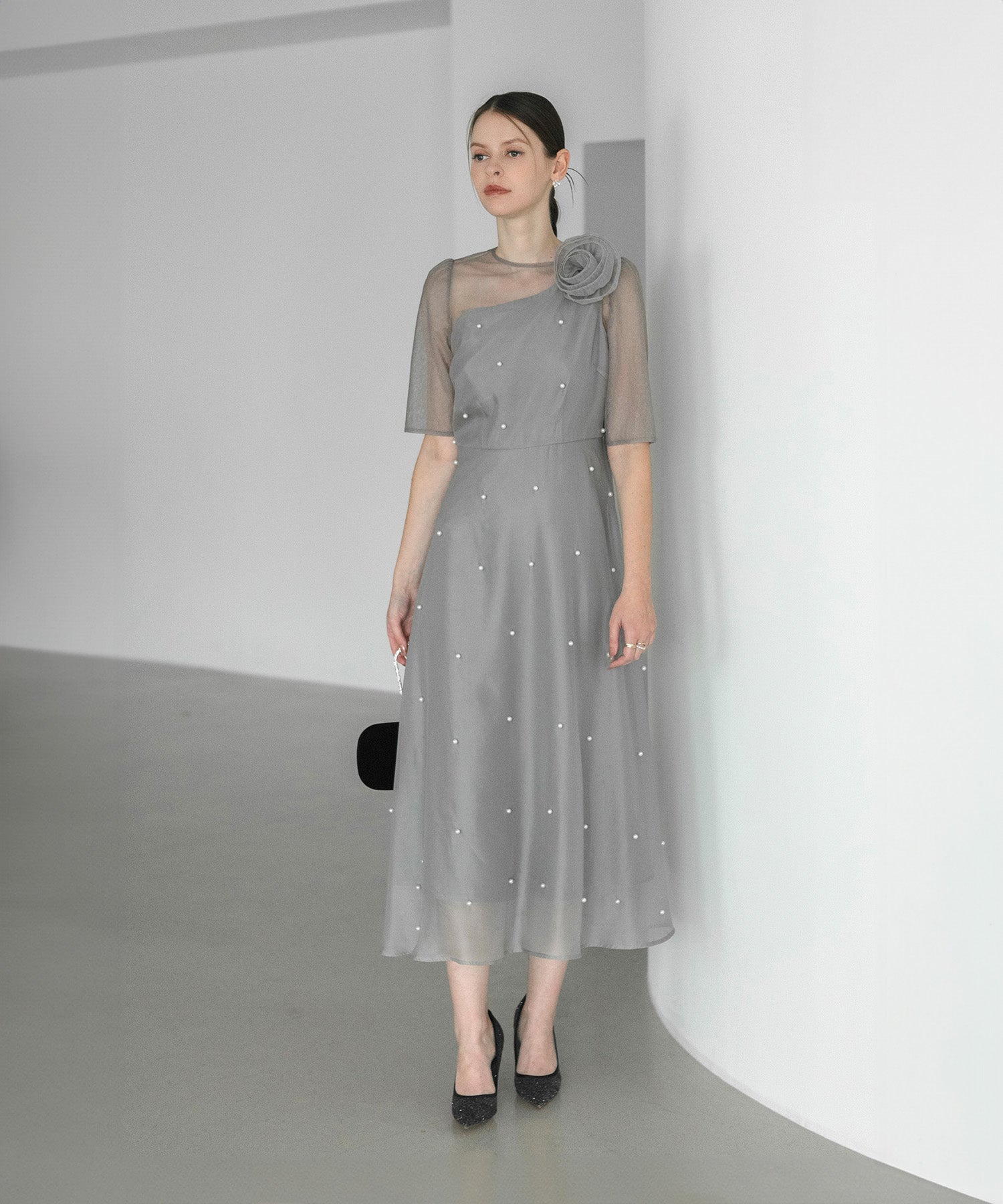 【当日発送】パールアシンメトリーローズモチーフAラインワンピースドレス