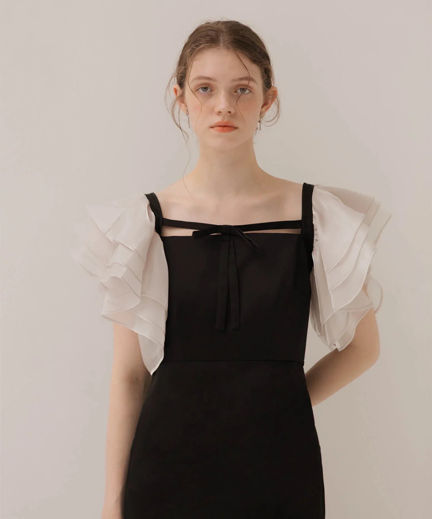 【当日発送】グラスオーガンジーフリルスリーブフロントIラインワンピースドレス