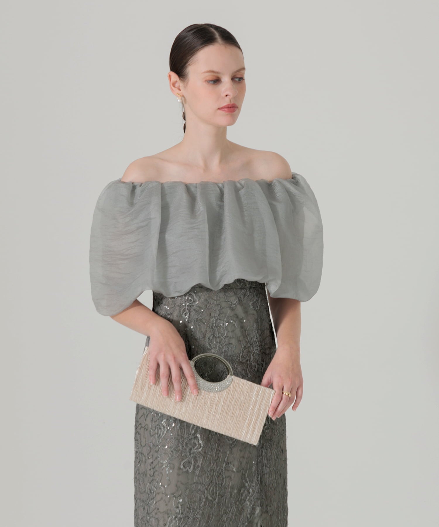 【SOLD OUT】2WAYオフショルダーパフスリーブIラインワンピースドレス