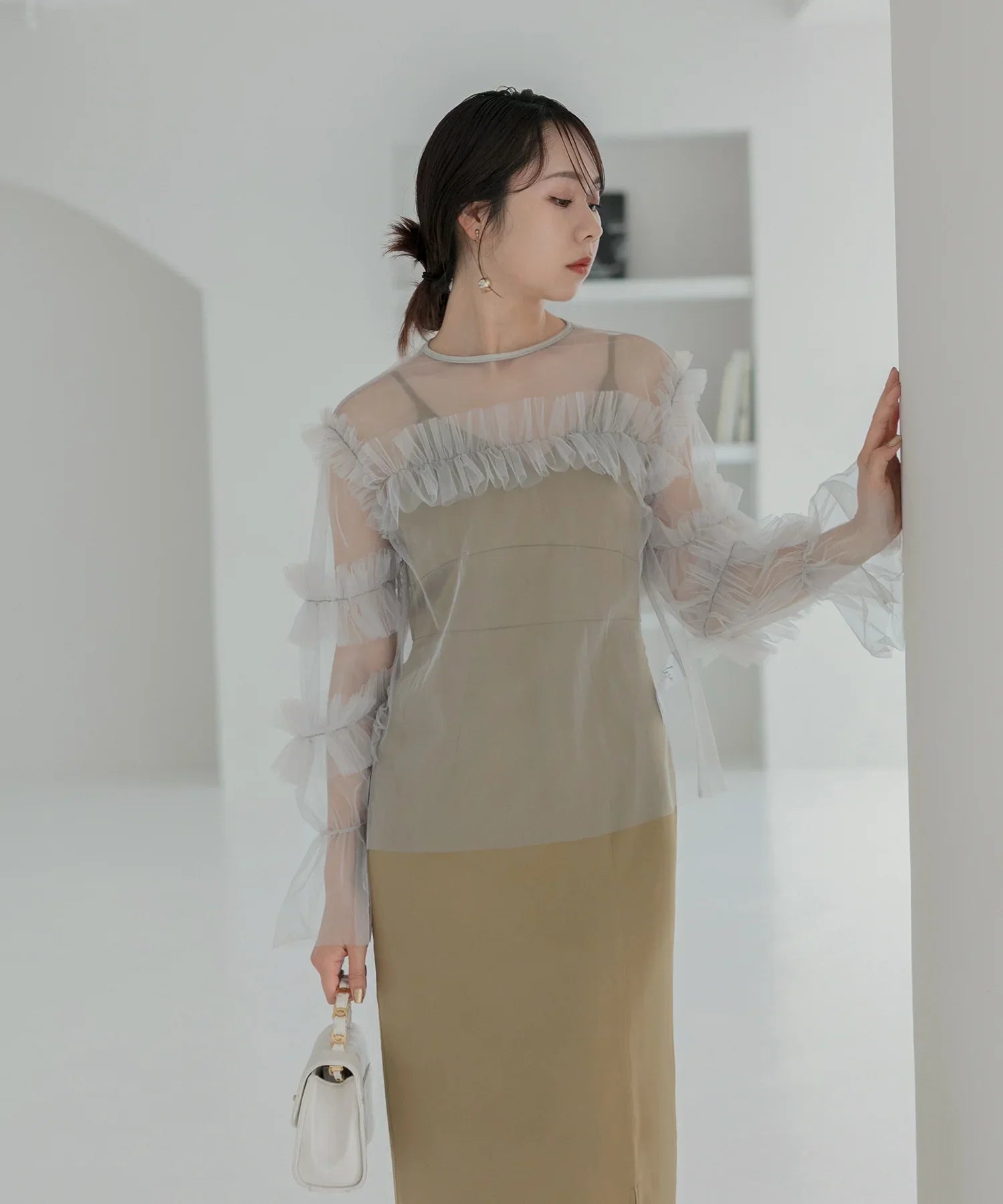 【当日発送】チュールフリルトップス