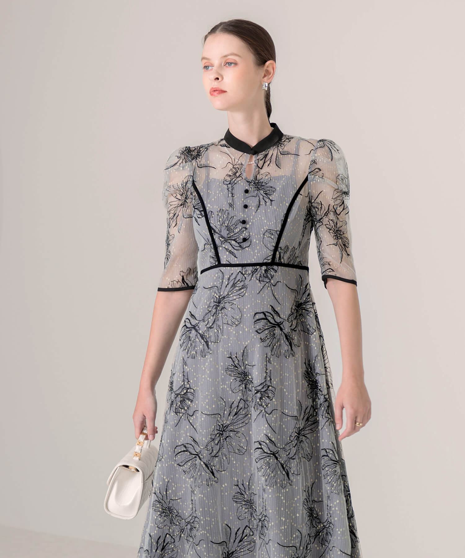 【当日発送】パイピングハイネック花柄ラメレースワンピースドレス