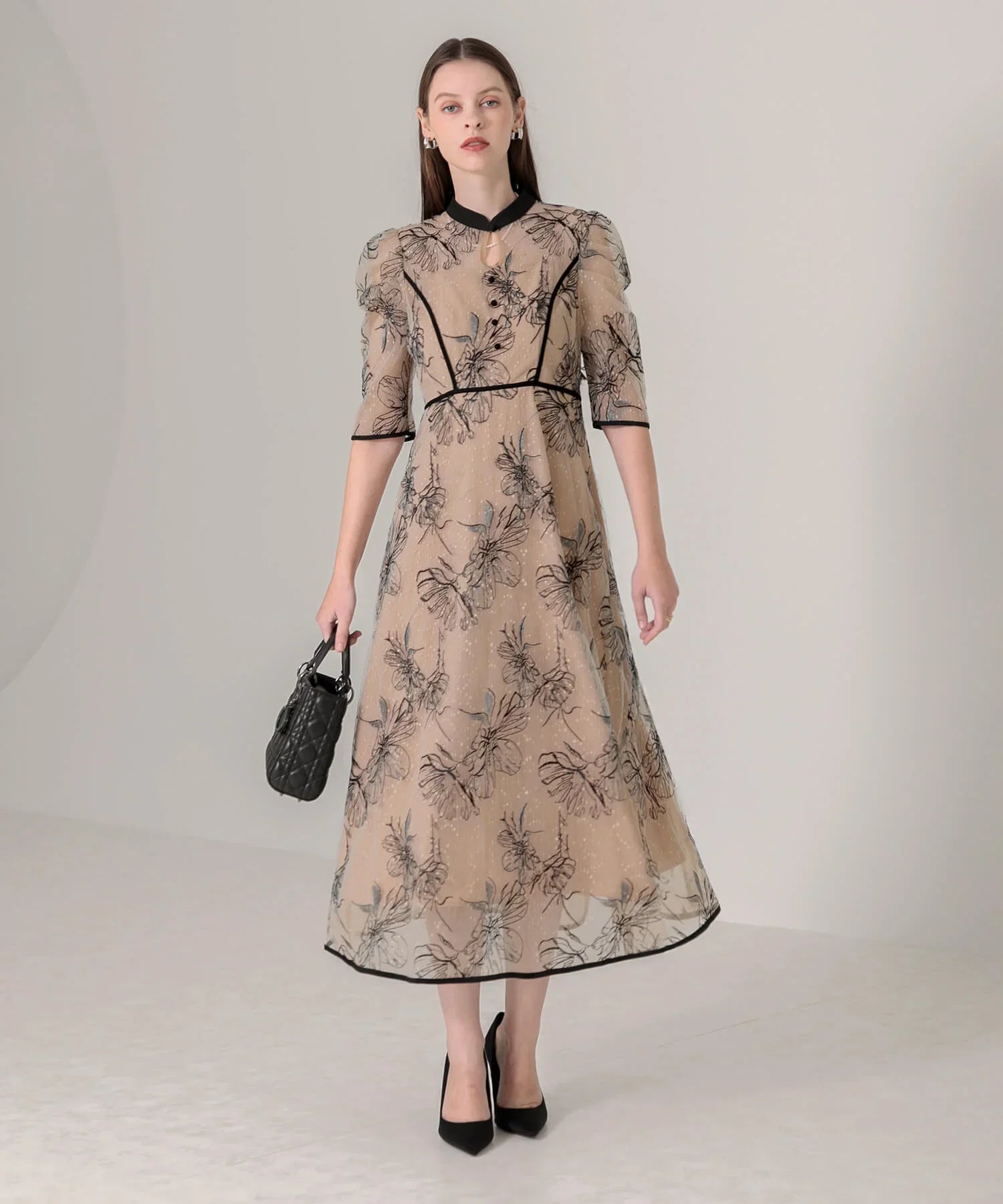 【当日発送】パイピングハイネック花柄ラメレースワンピースドレス