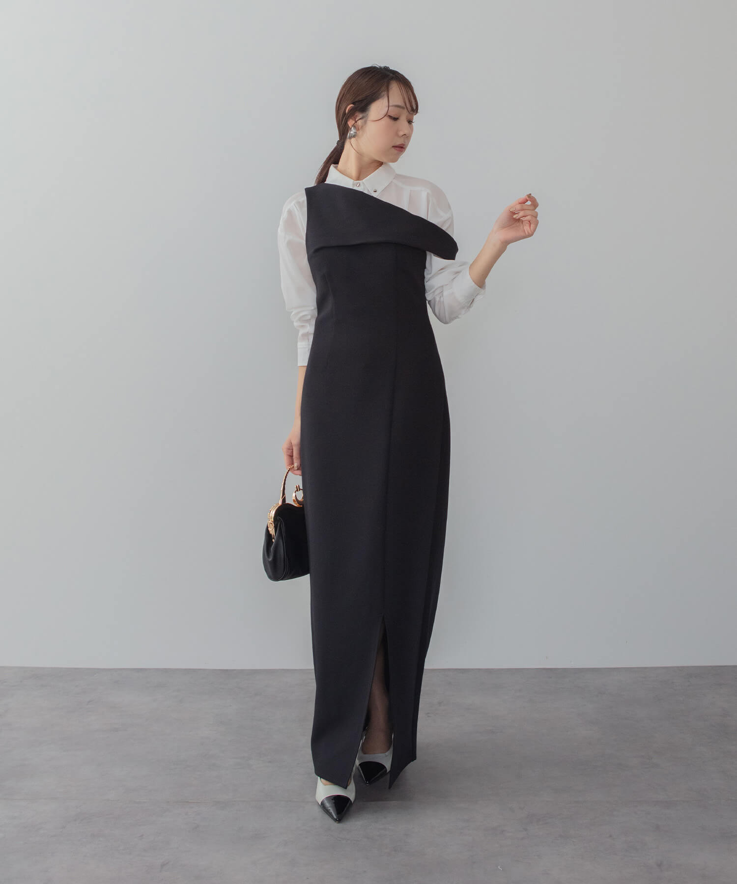 予約商品】アシンメトリーレースレイヤードフロントスリット