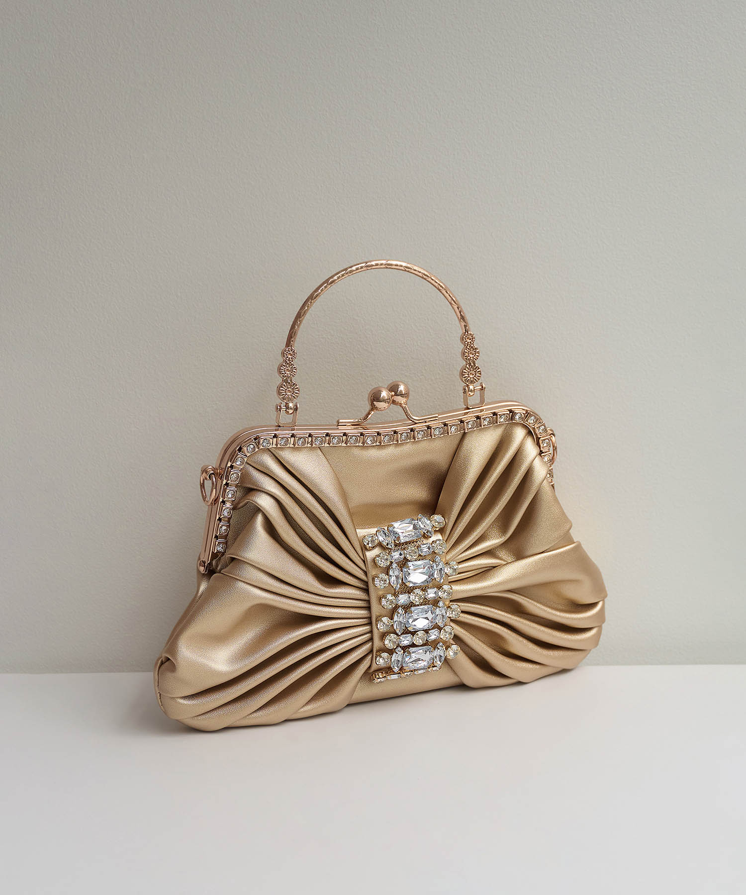 【当日発送】2WAYビジューバックル シャーリングハンドバッグ