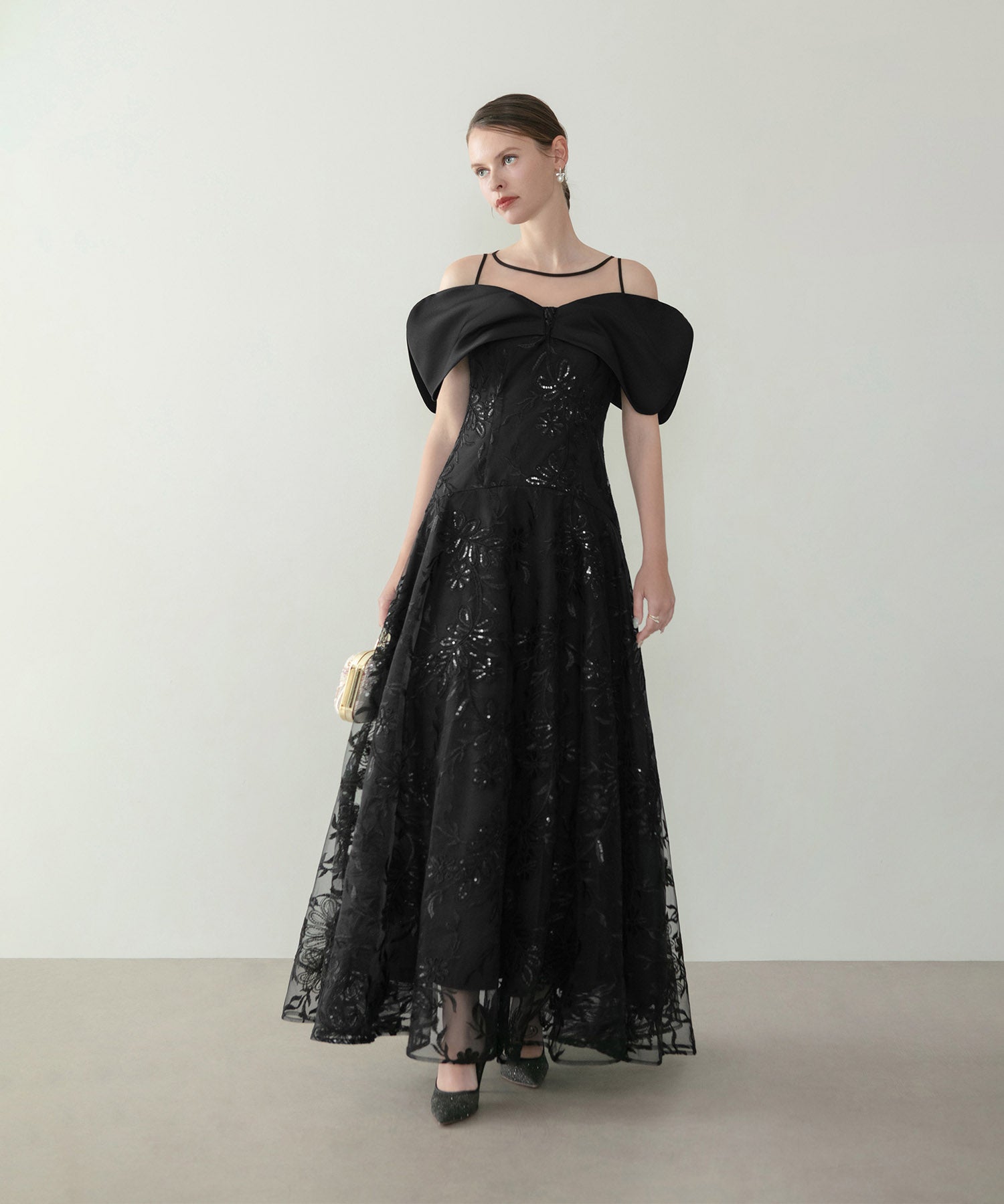 【LEJA LUXE】ビッグリボンモチーフオフショルダースパンコールドレス