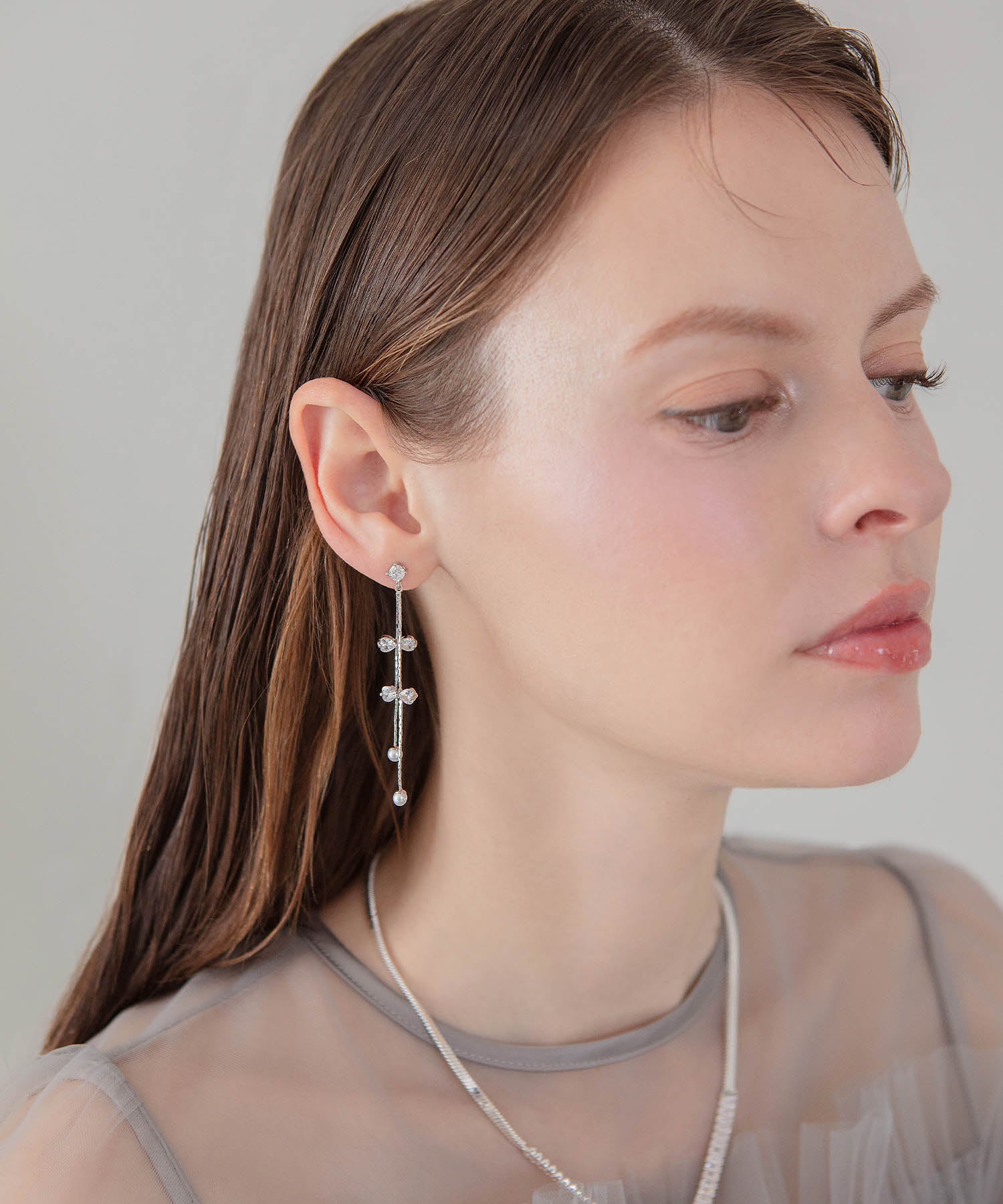 【COMING SOON】ビジューニュアンスパールロングチェーンピアス