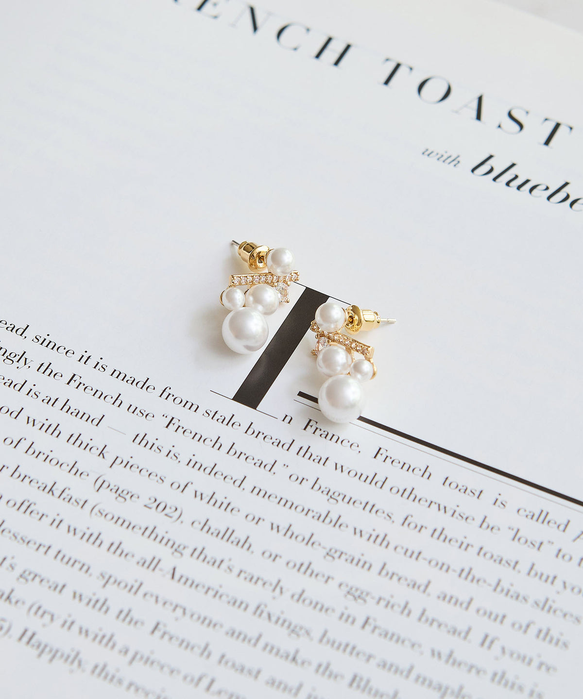 [Same-day shipping] Pearl silver stone earrings