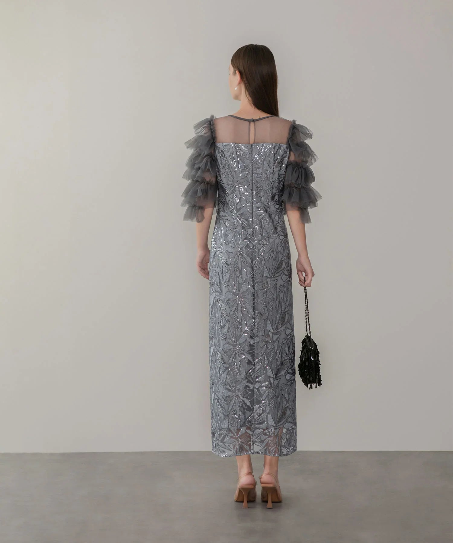 チュールフリル付きスパンコールドレス 当日発送】チュールフリルスリーブスパンコールIラインワンピースドレス