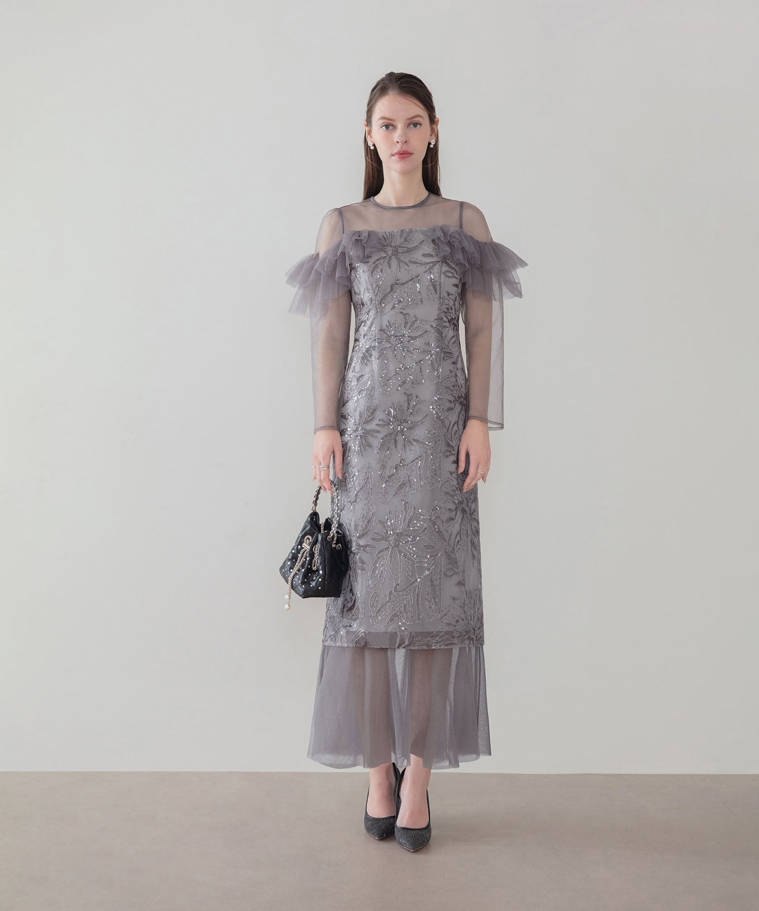 【COMING SOON】フラワースパンコールヘムチュールＩラインワンピースドレス