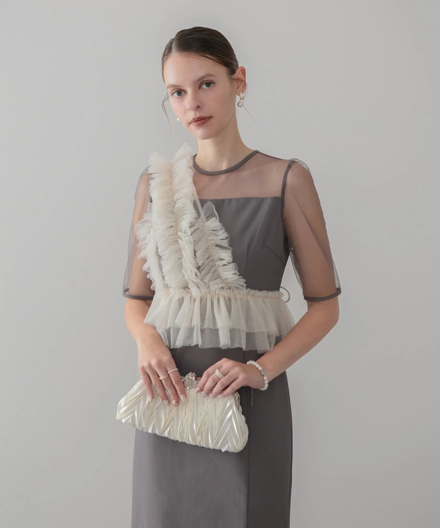 アシンメトリーフリルチュールIラインワンピースドレス結婚式パーティー成人式二次会 当日発送】アシンメトリーフリルチュールIラインワンピースドレス