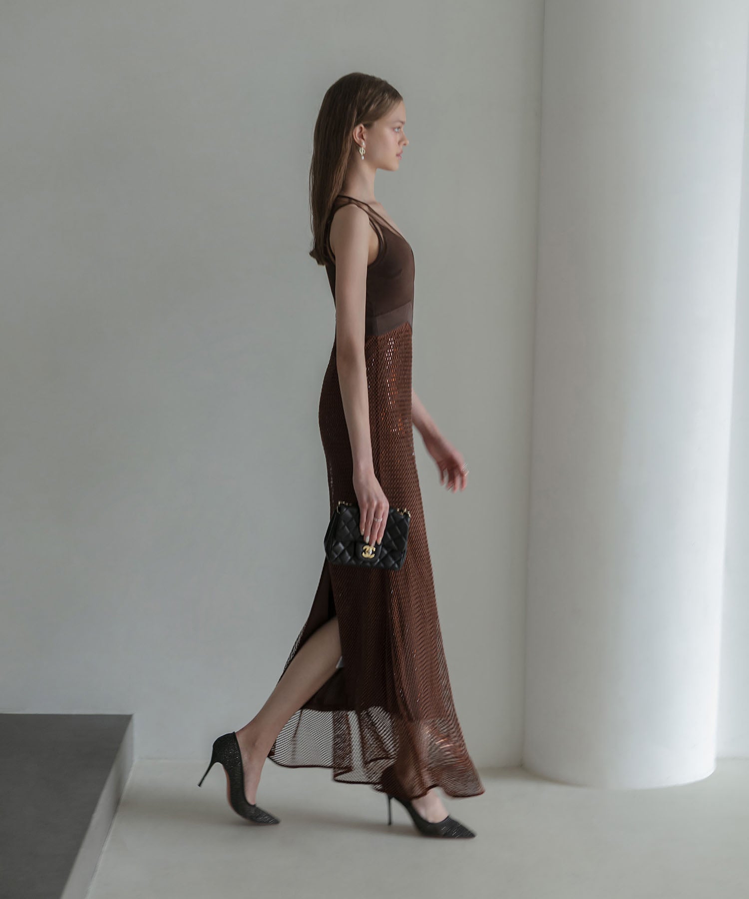 【LEJA LUXE】VネックメッシュストーンIラインドレス