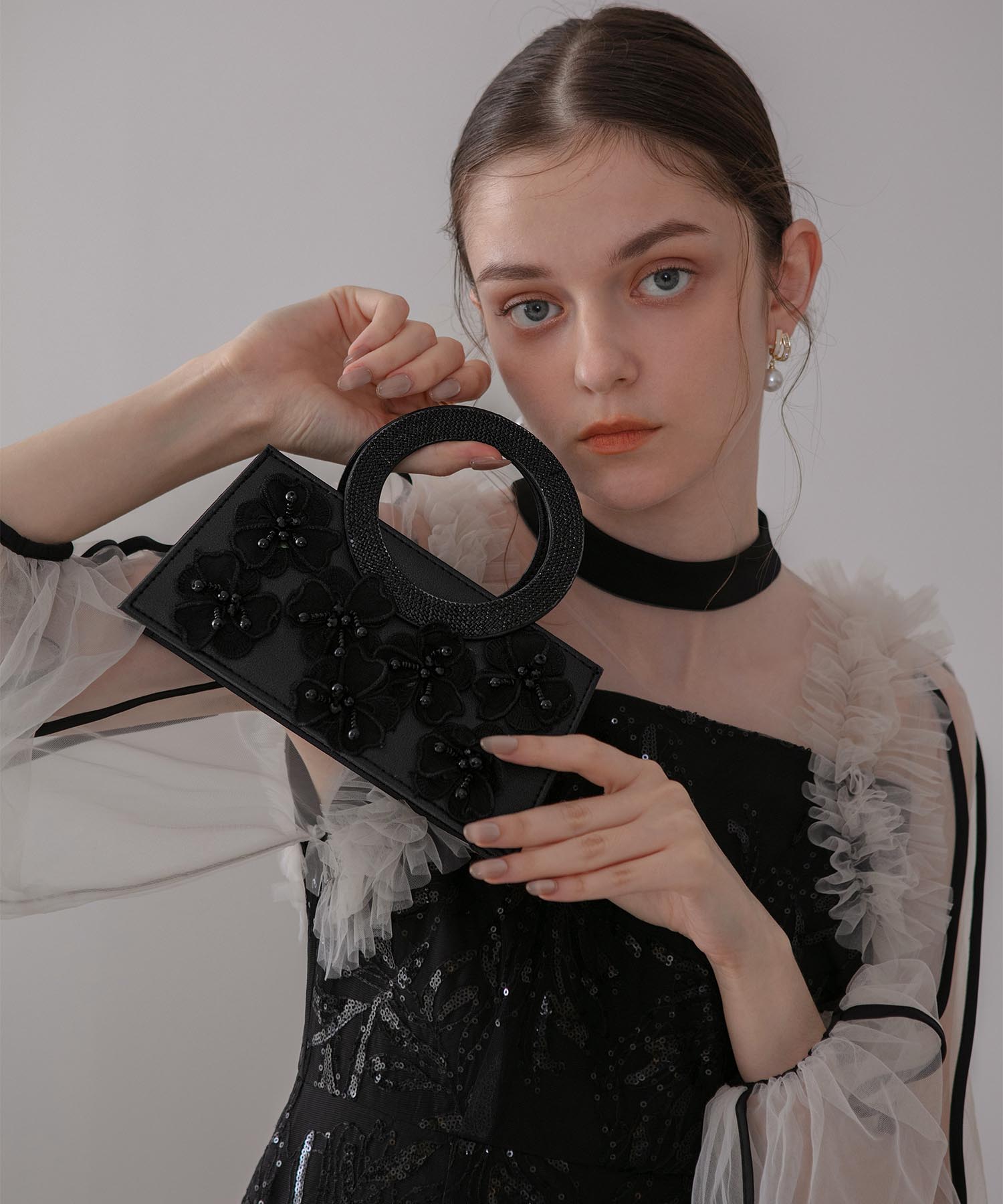 【一部当日発送】フラワービジューラウンドハンドル2wayバッグ