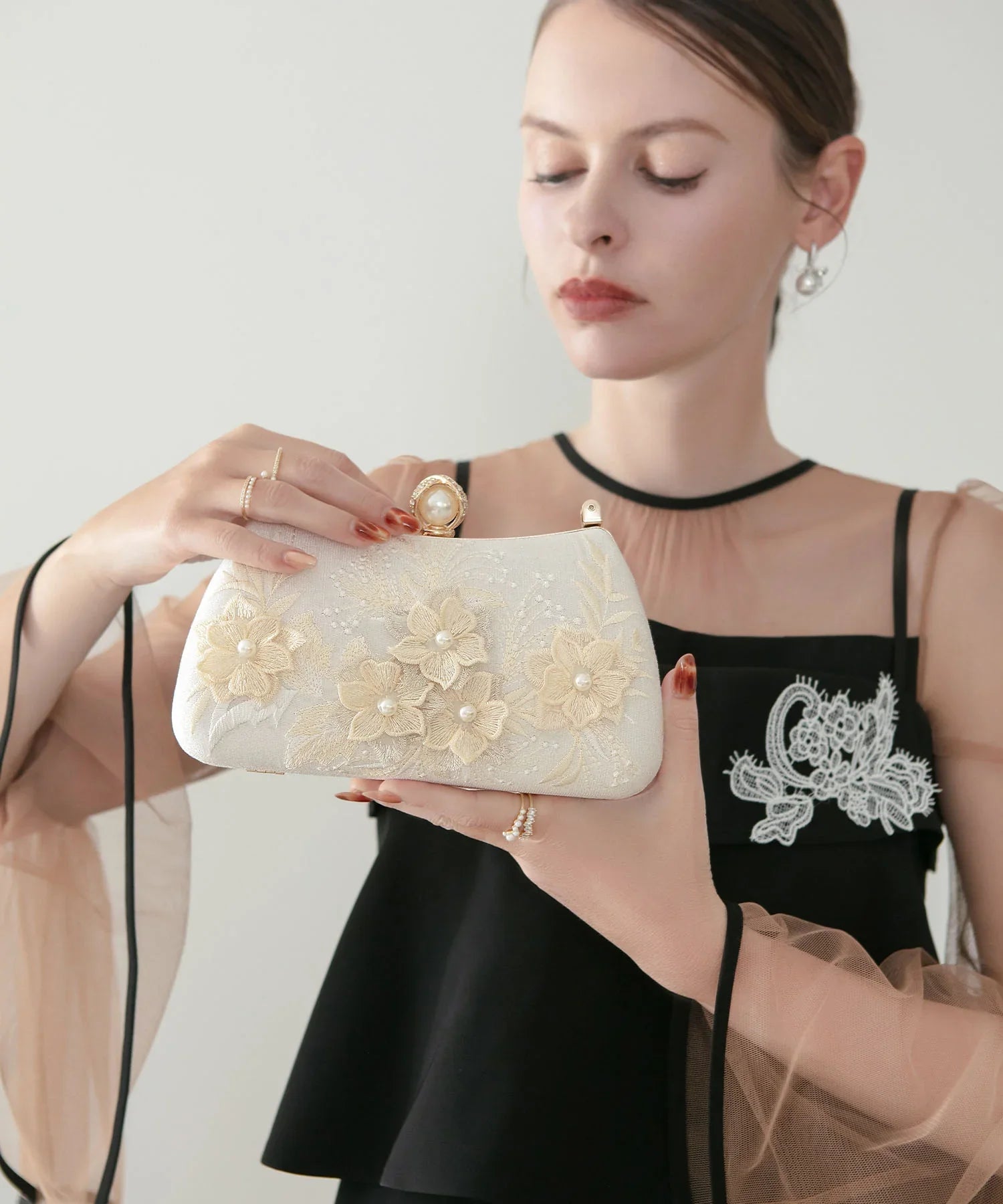 結婚式ドレス・パーティードレスのバッグ商品一覧-LEJA(レジャ)