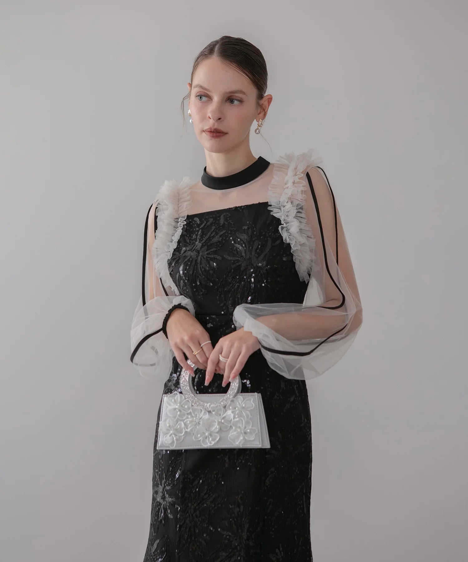 COMING SOON】フラワースパンコールチュールフリルロングスリーブ