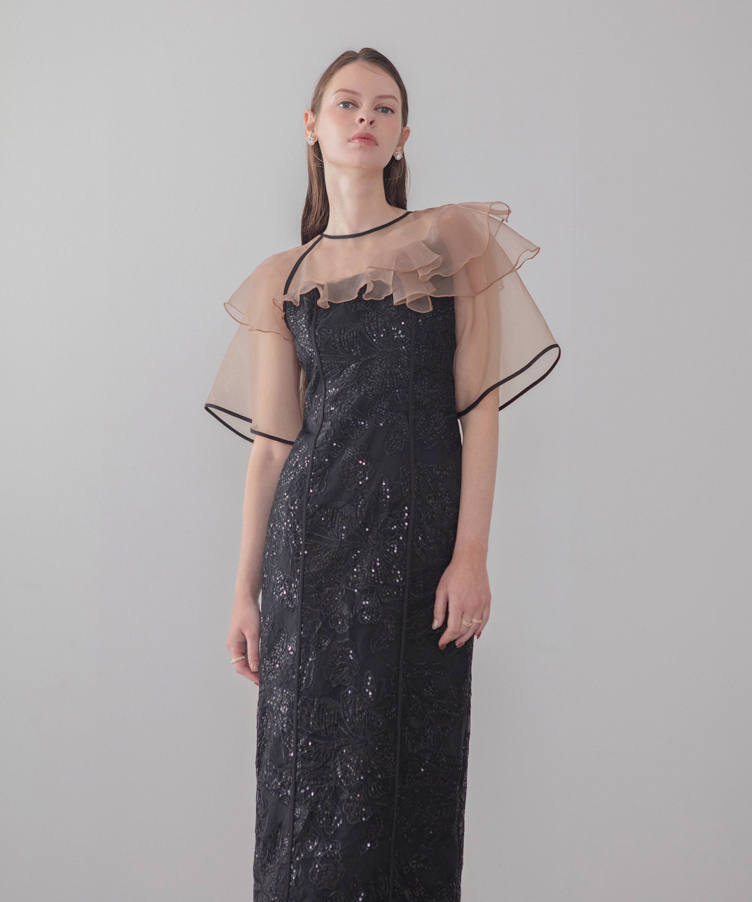 COMING SOON】ラッフルシアーパイピングIラインワンピースドレス