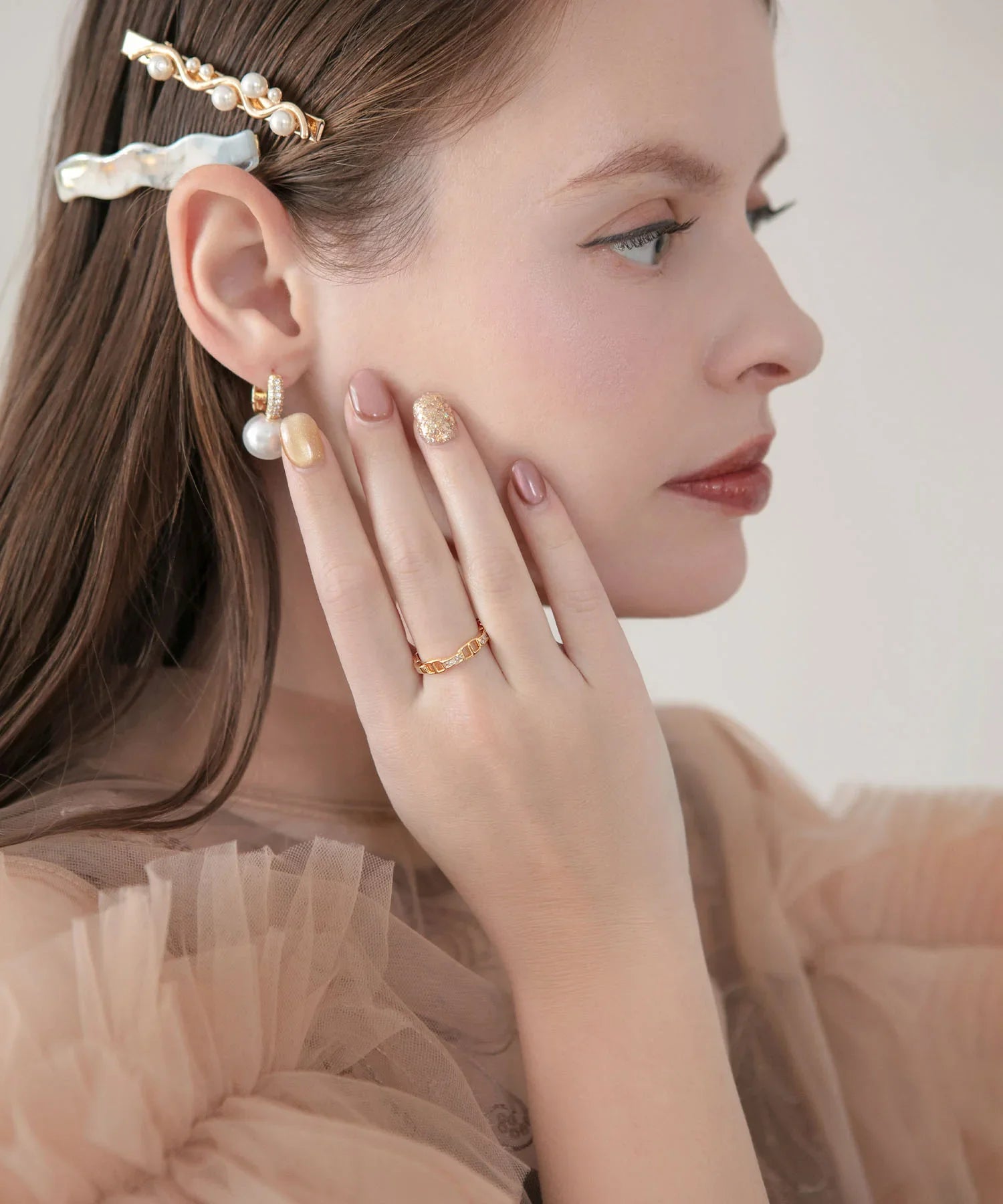 【当日発送】ゴールドチェーンモチーフビジューリング