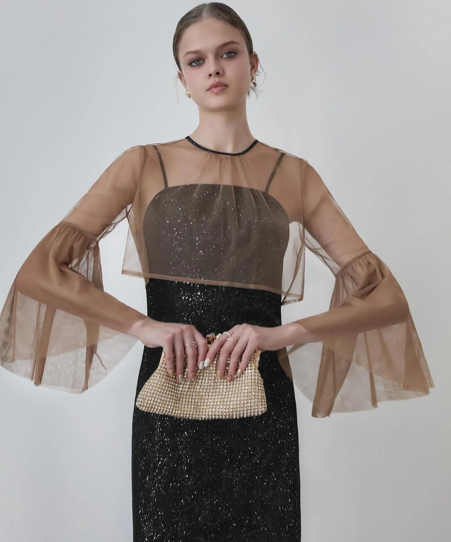 【一部当日発送】シアーチュールベルスリーブペイントIラインワンピースドレス