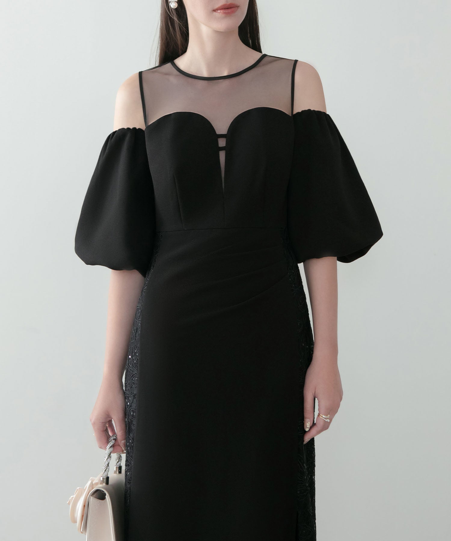 LEJA LUXE】サイドレースシアーデコルテパフスリーブスリットドレス