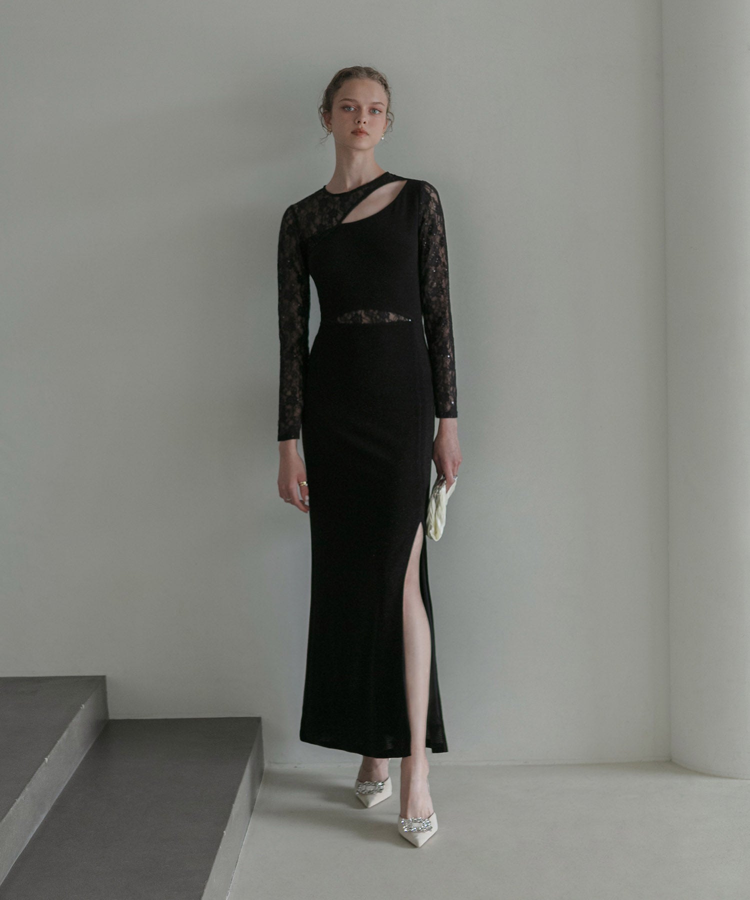 【LEJA LUXE】アシンメトリーレーススリムフィットIラインドレス