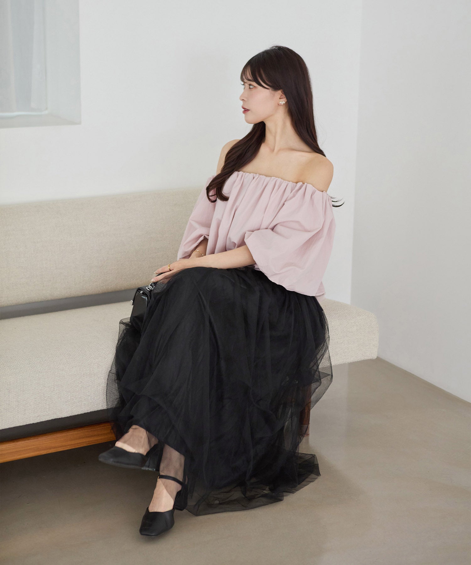 　【COMING SOON】2WAYショルダーリボンバルーンオフショルトップス