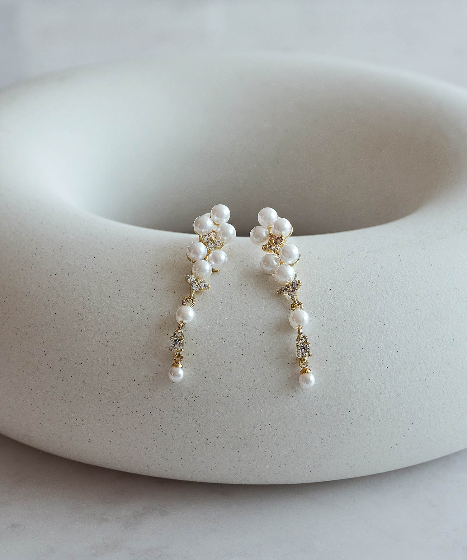【COMING SOON】クラスターパールビジューロングピアス