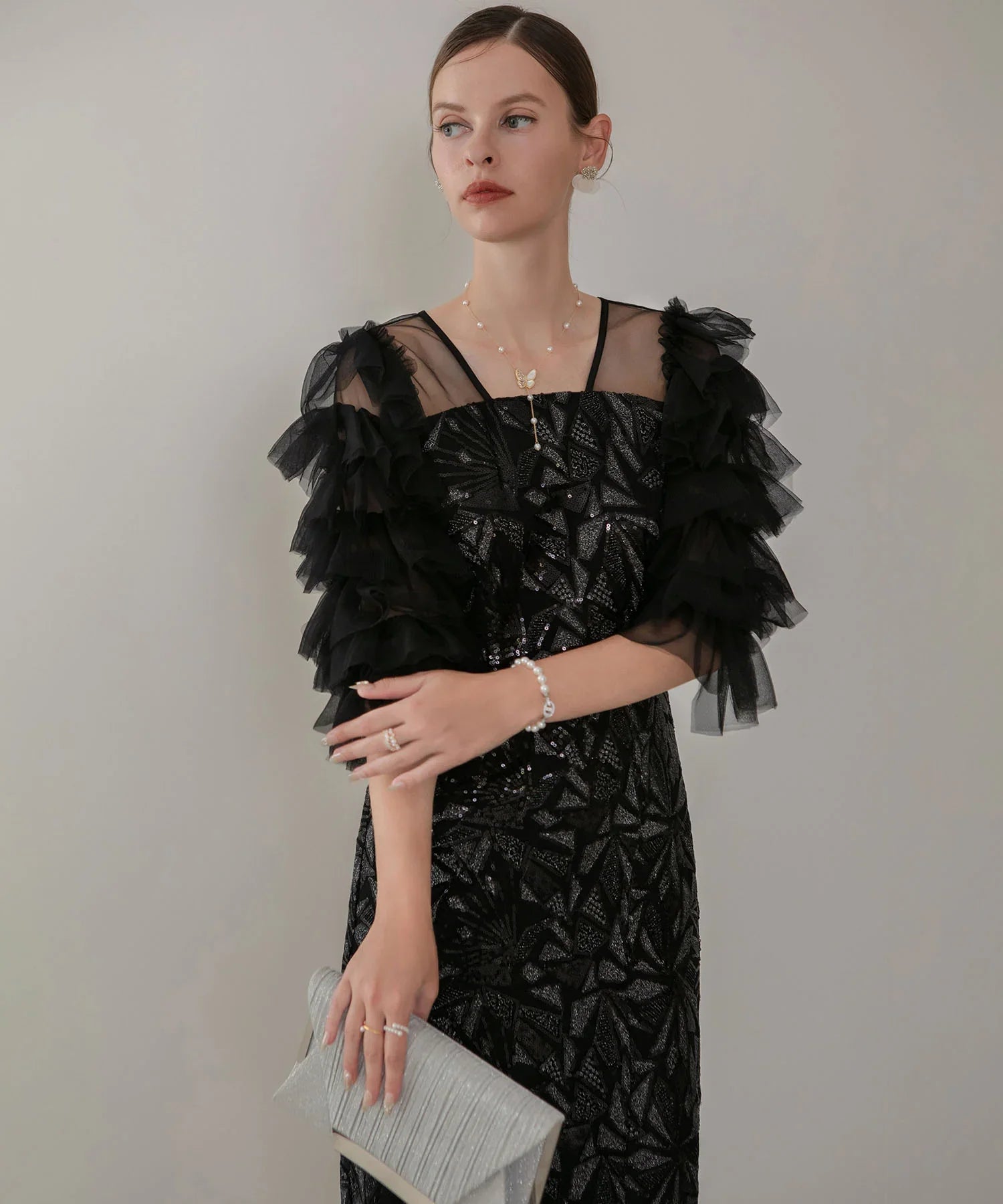 チュールフリル付きスパンコールドレス 当日発送】チュールフリルスリーブスパンコールIラインワンピースドレス