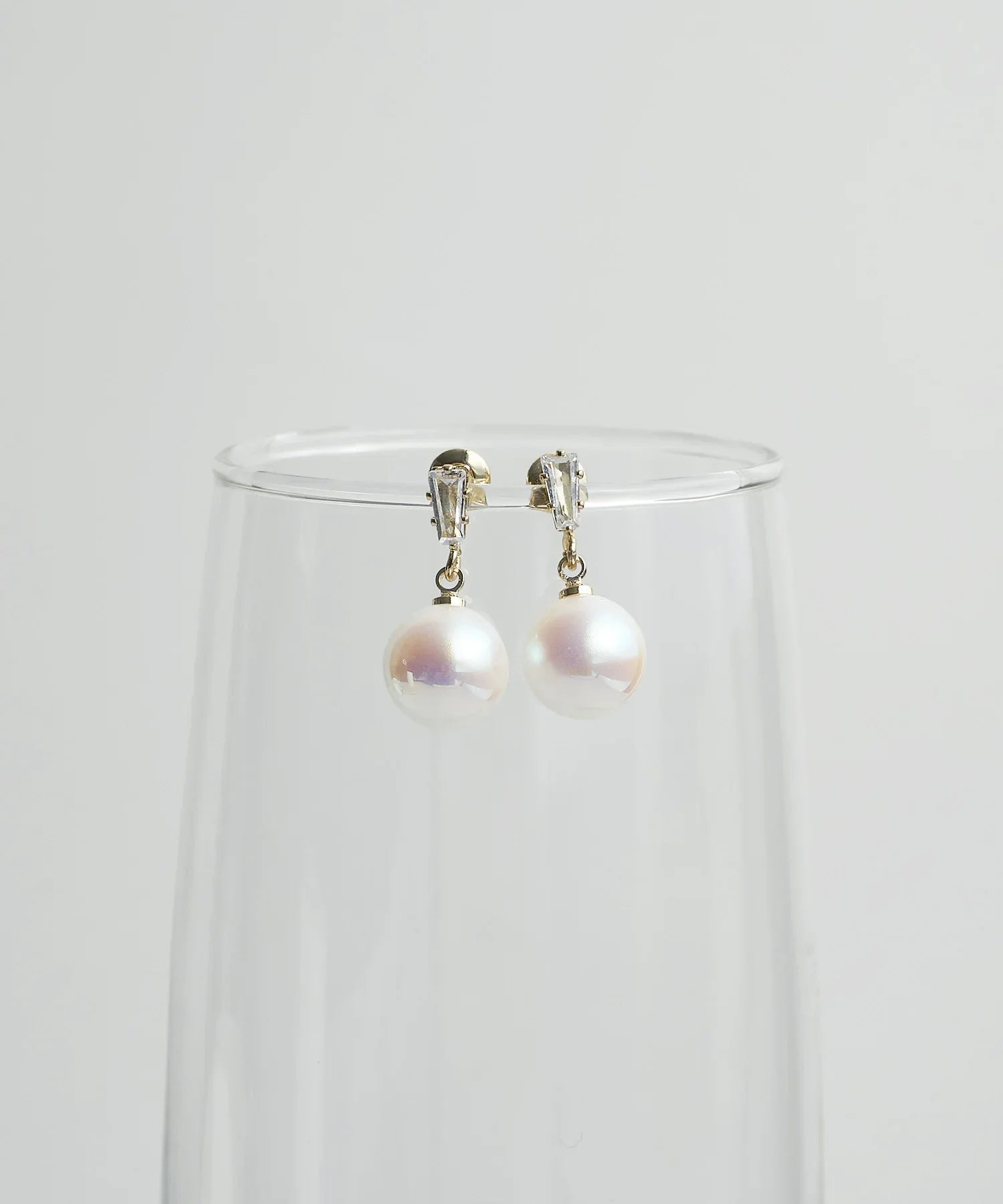 【当日発送】エレガントドロップパールショートピアス