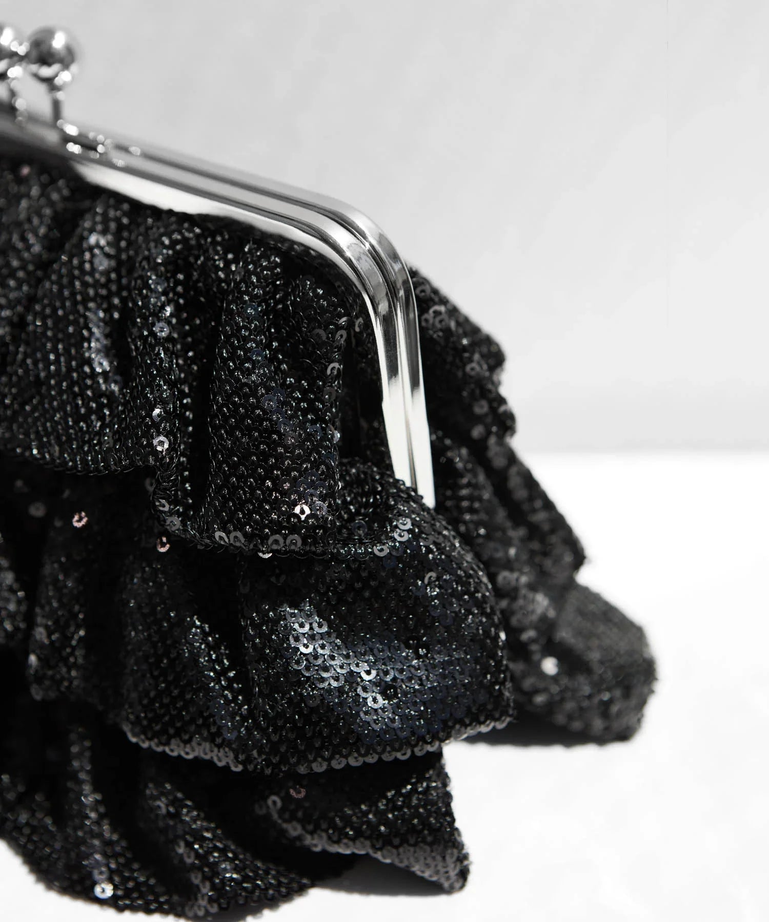 【当日発送】スパンコールフリルデザイン2WAYバッグ