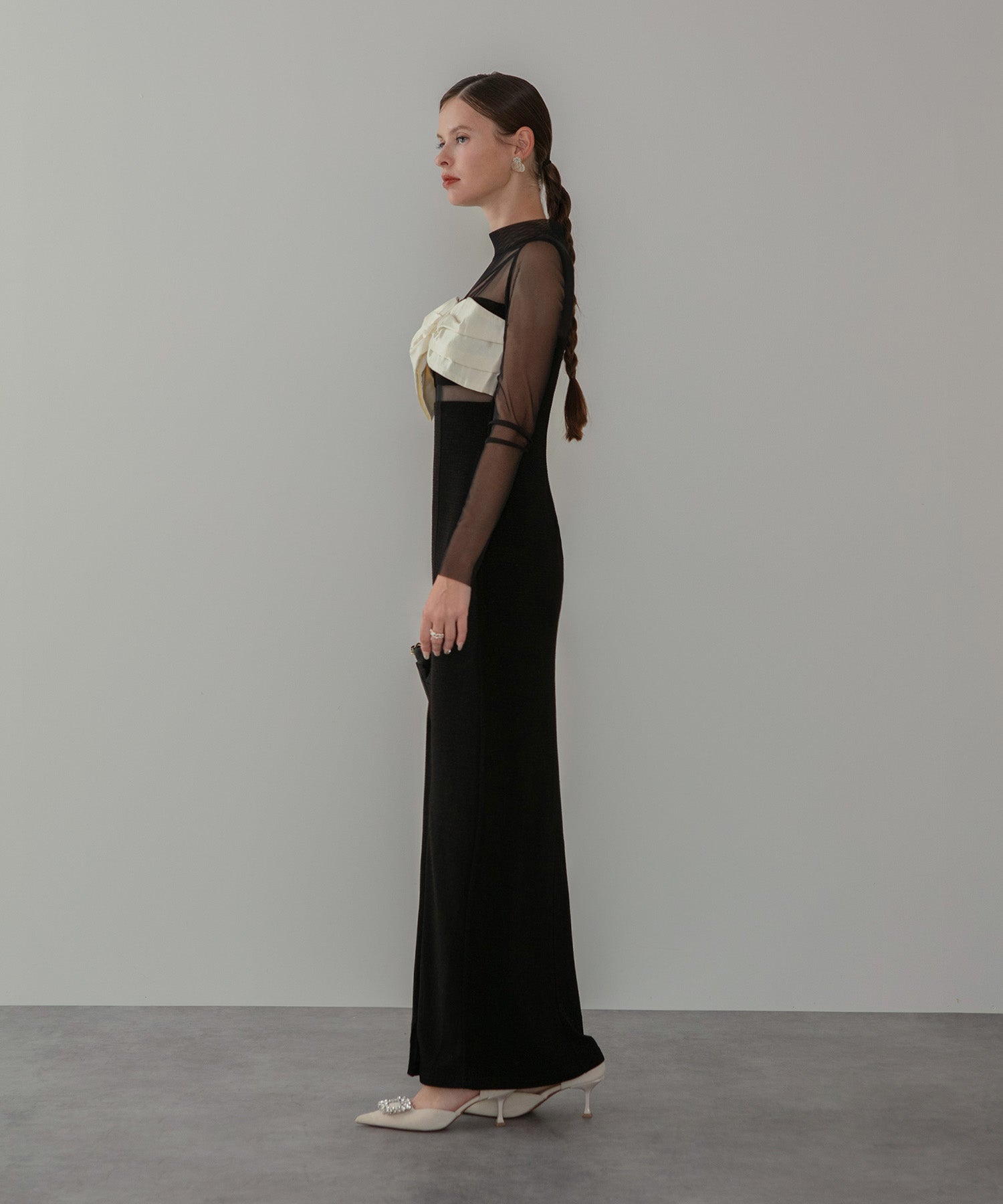 【LEJA LUXE】フロントツイストデザインシアースリットIラインドレス