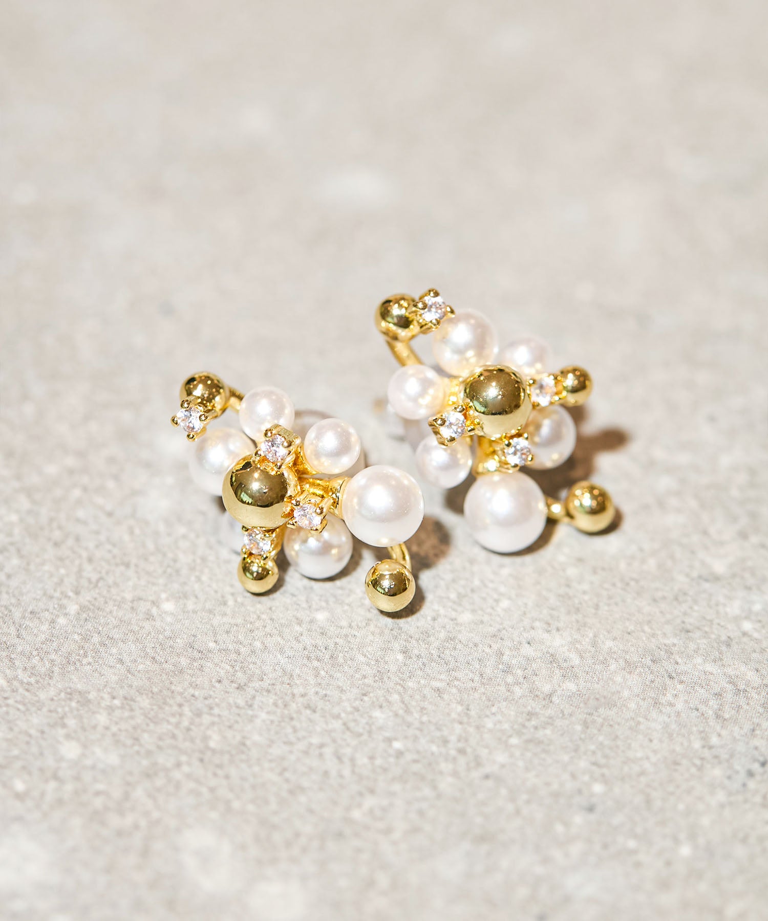 ゴールド フラワーデザイン ピアス 楽天市場】【ピアス】22金セカンドピアス「花・フローレット