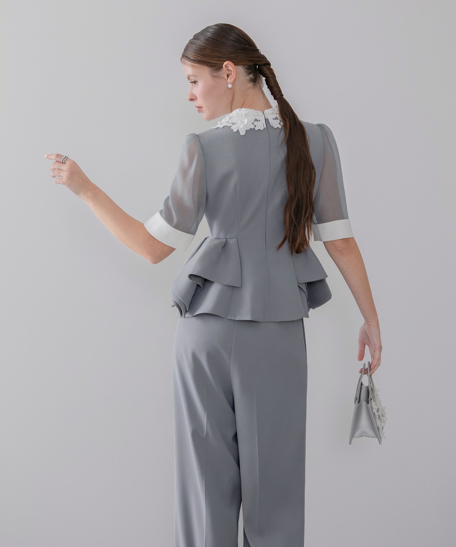 新品未使用 ペプラムセットアップドレス M アンドレスト グレー M ANDRESD パンツドレス ペプラムセットアップドレス / peplum setup