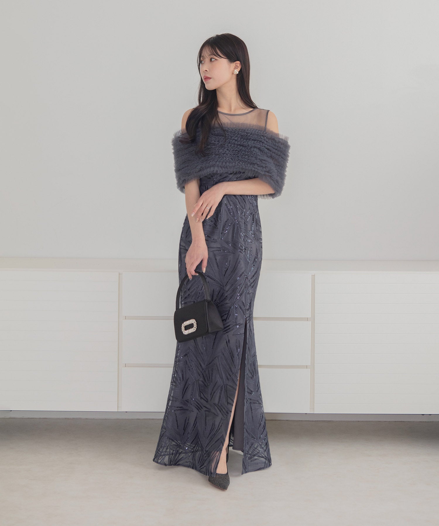 LEJA LUXE】チュールフリルスパンコールスリットマーメイドドレス