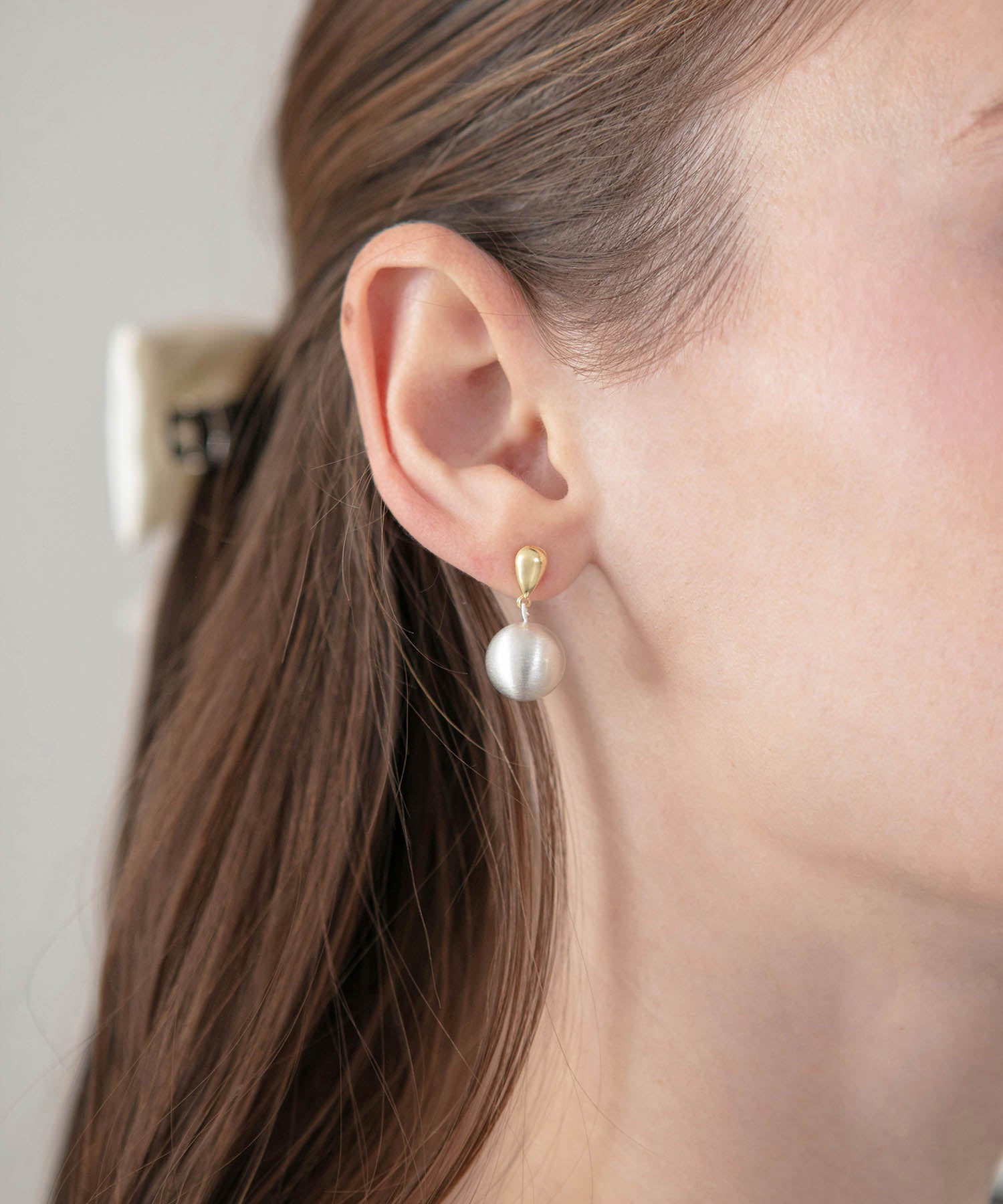 【当日発送】ゴールパーツドロップパールピアス