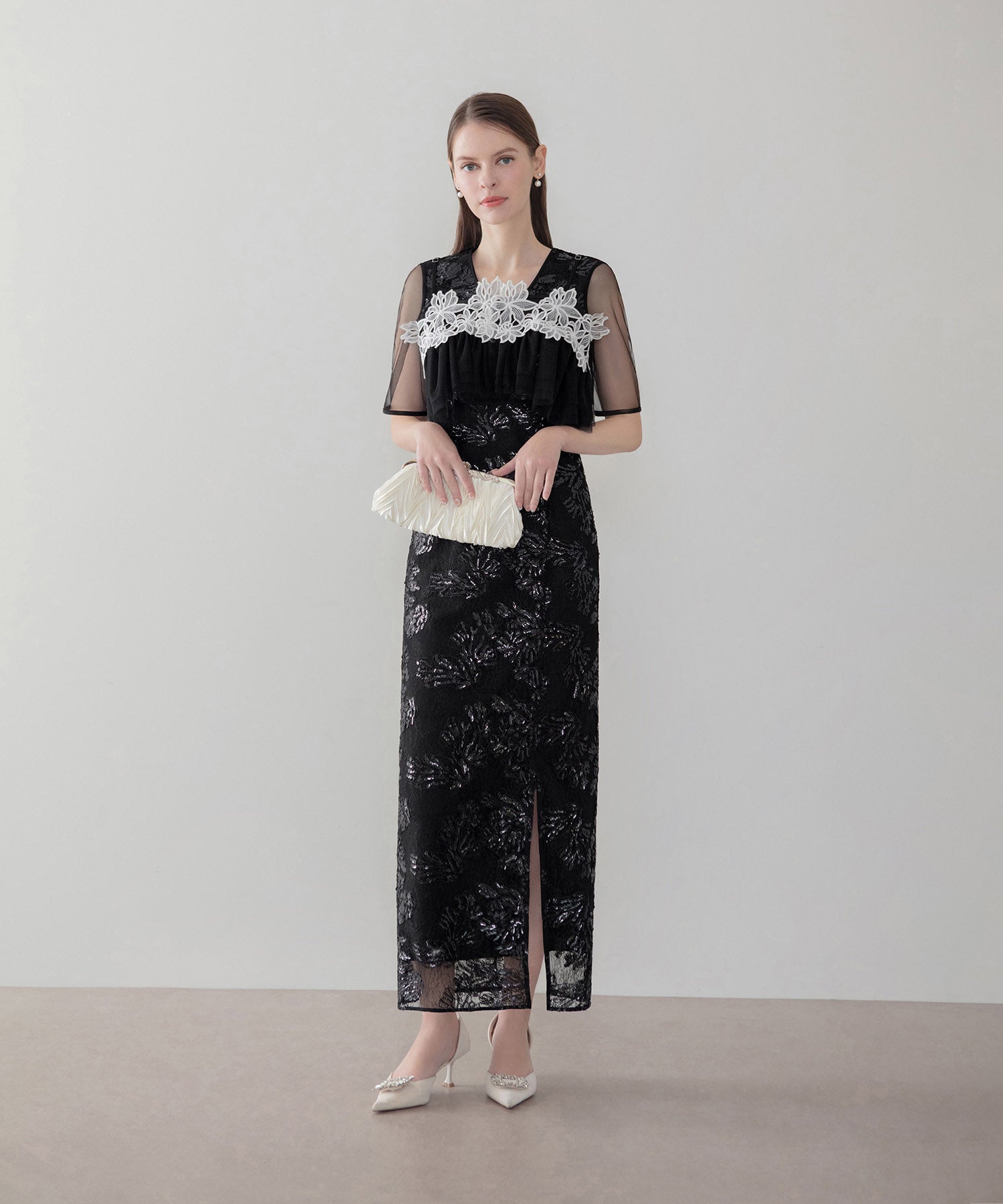 【当日発送】レースフラワースパンコールエンブロイダリービスチェIラインワンピースドレス