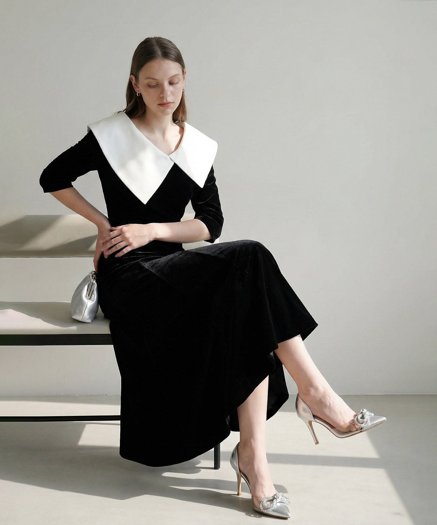 【予約販売】アシンメトリービッグカラーベロアマーメイドワンピースドレス