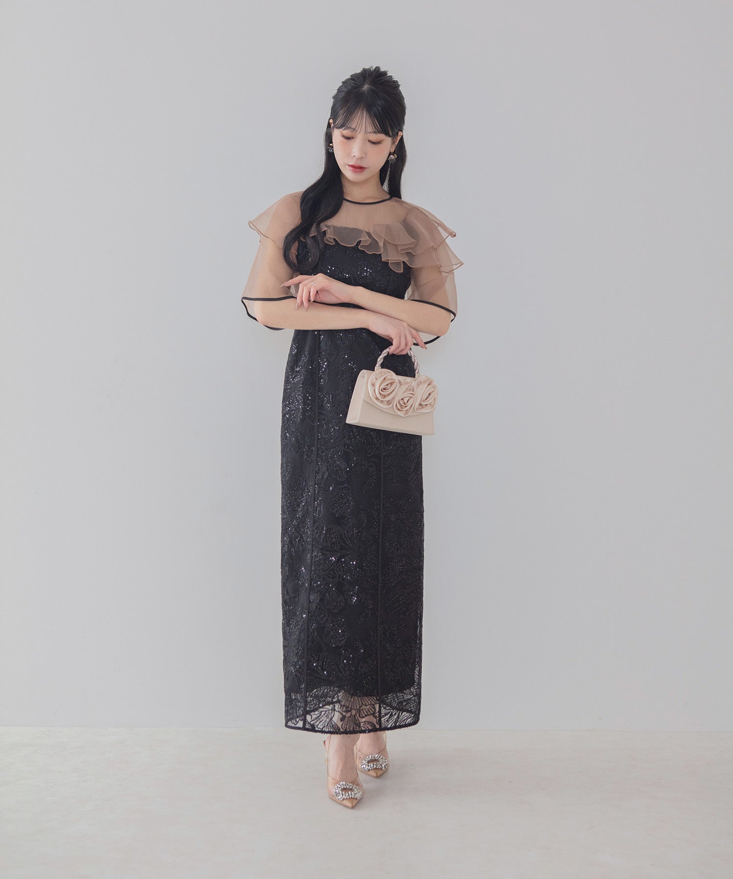【COMING SOON】ラッフルシアーパイピングIラインワンピースドレス