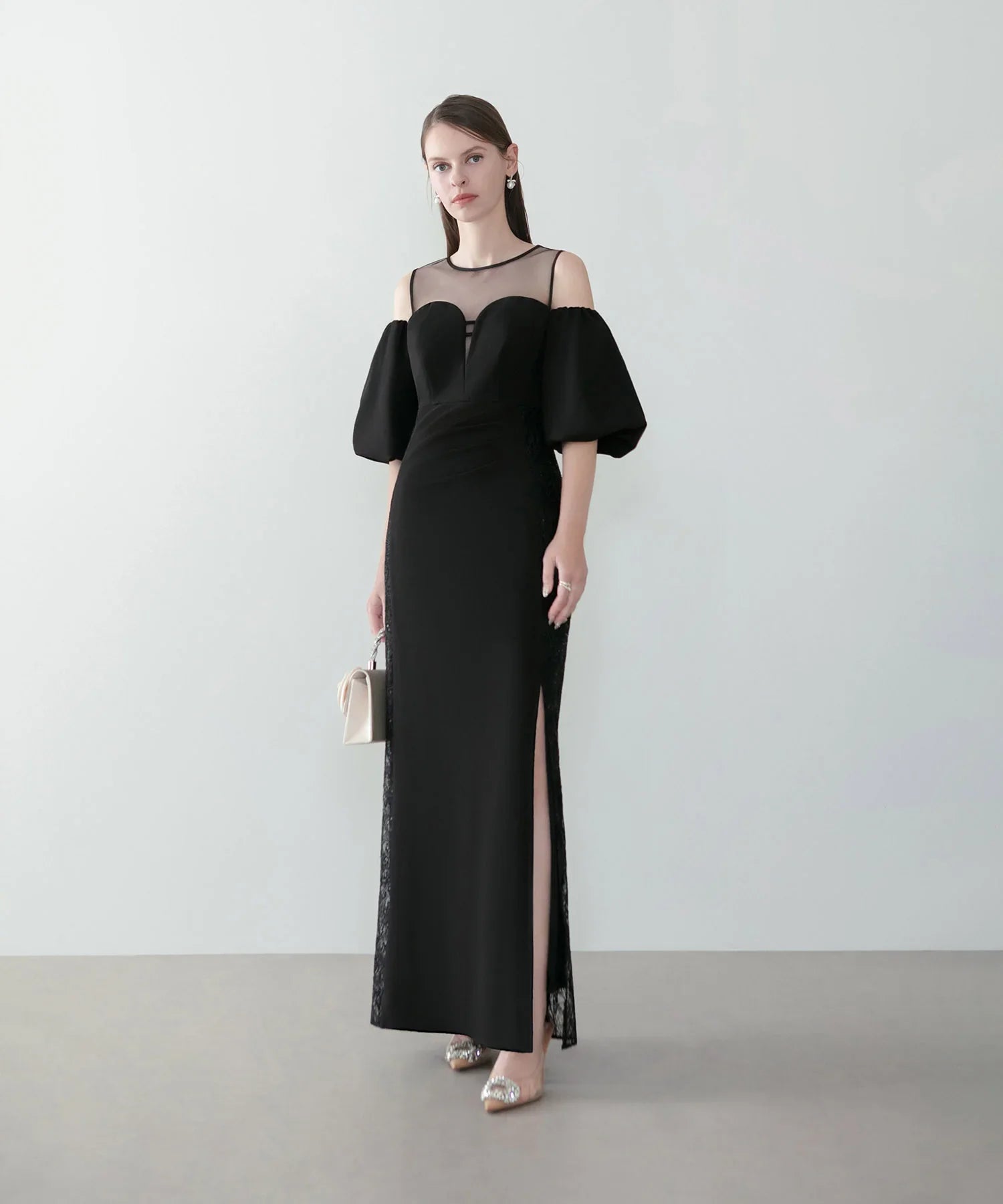 LEJA LUXE】サイドレースシアーデコルテパフスリーブスリットドレス