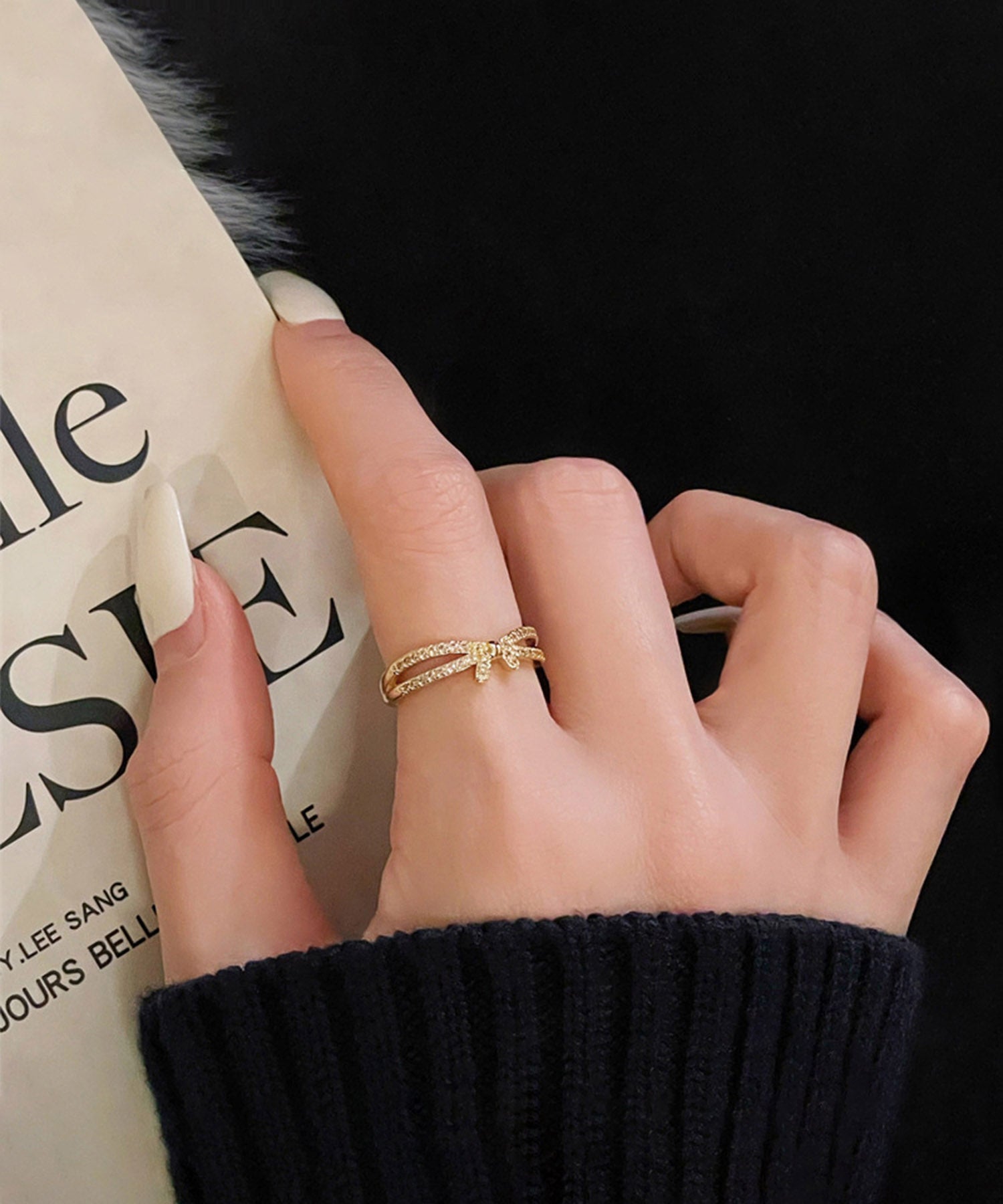 【当日発送】リボンモチーフビジューゴールドリング