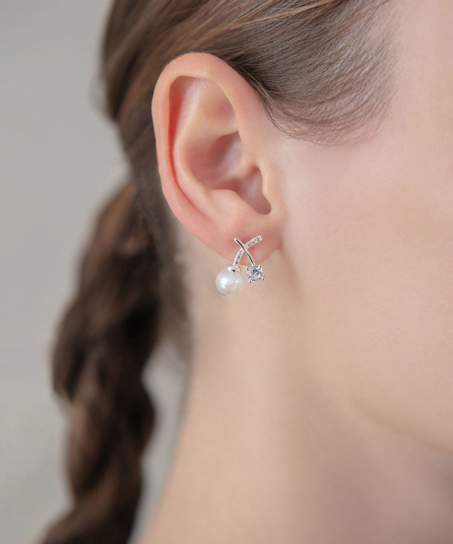 【COMING SOON】クロスラインパールスウィングピアス