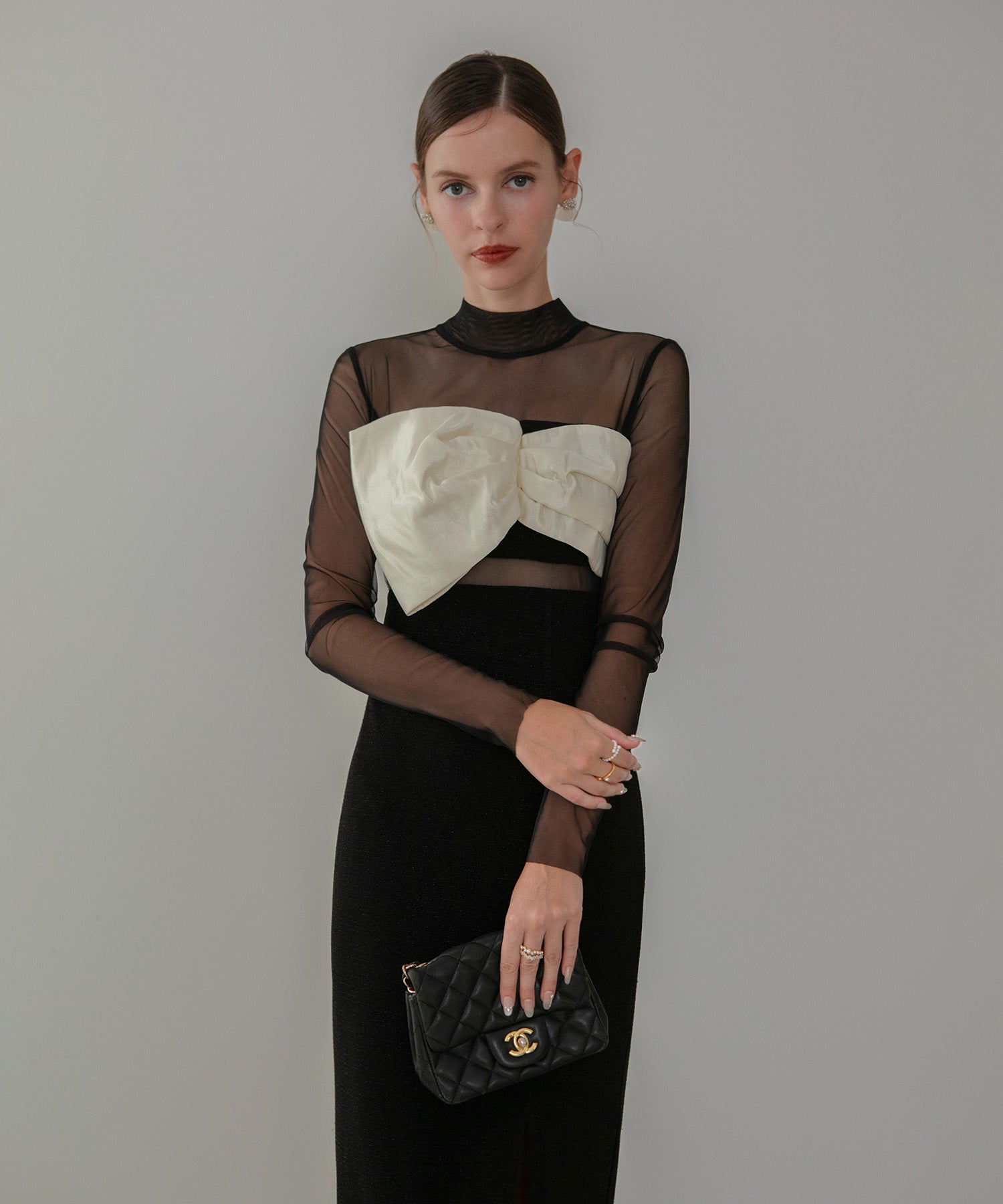 【LEJA LUXE】フロントツイストデザインシアースリットIラインドレス