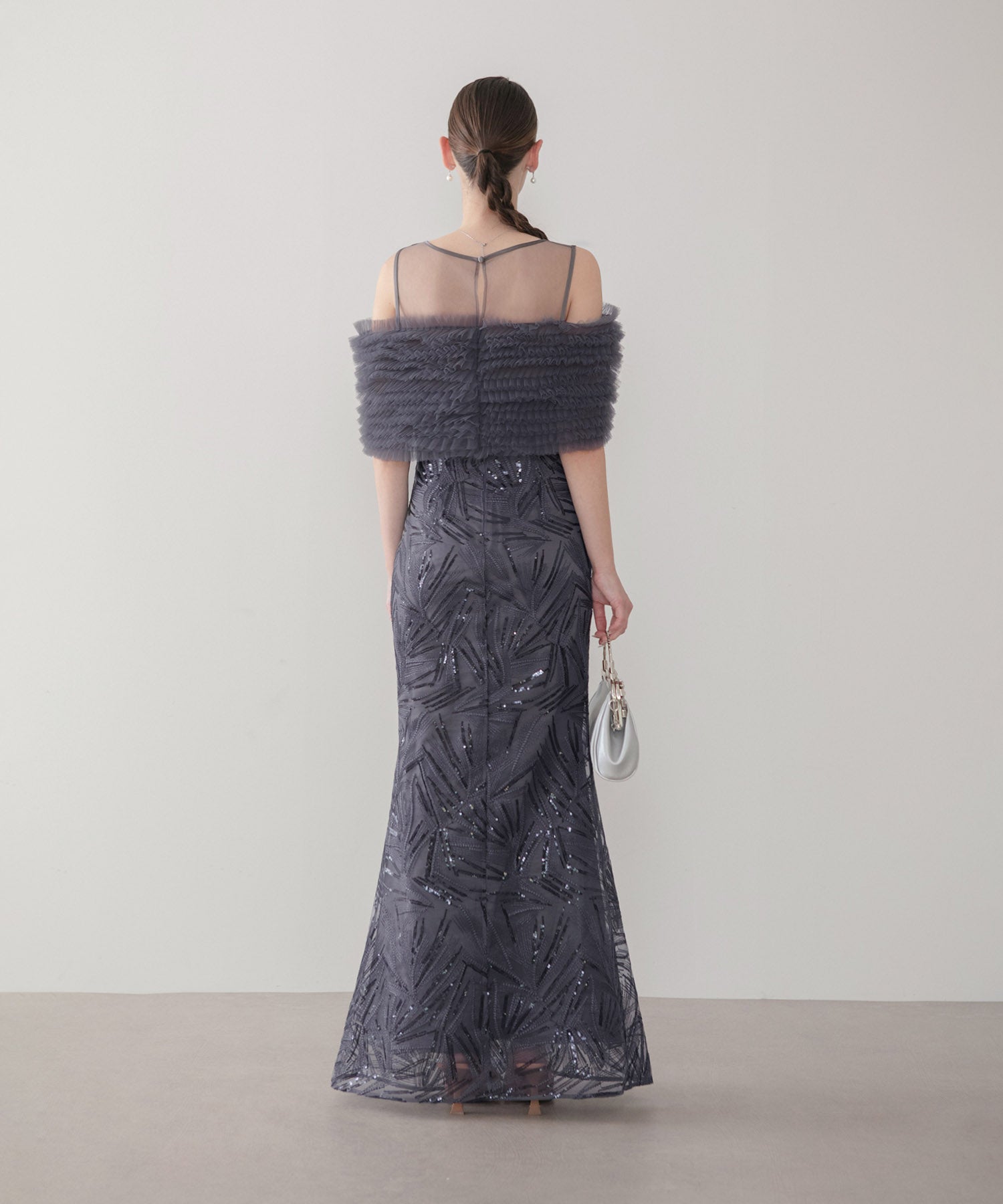 【LEJA LUXE】チュールフリルスパンコールスリットマーメイドドレス