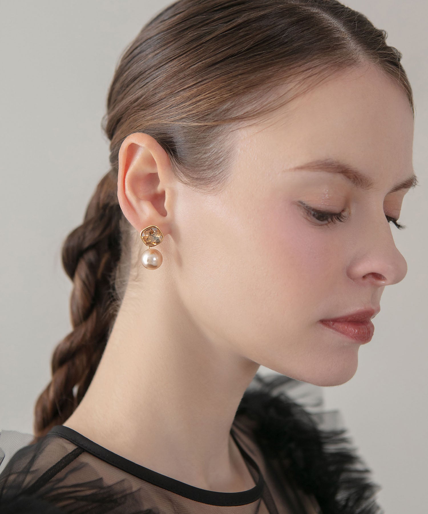 【COMING SOON】スクエアビジューシャンパンパールドロップピアス