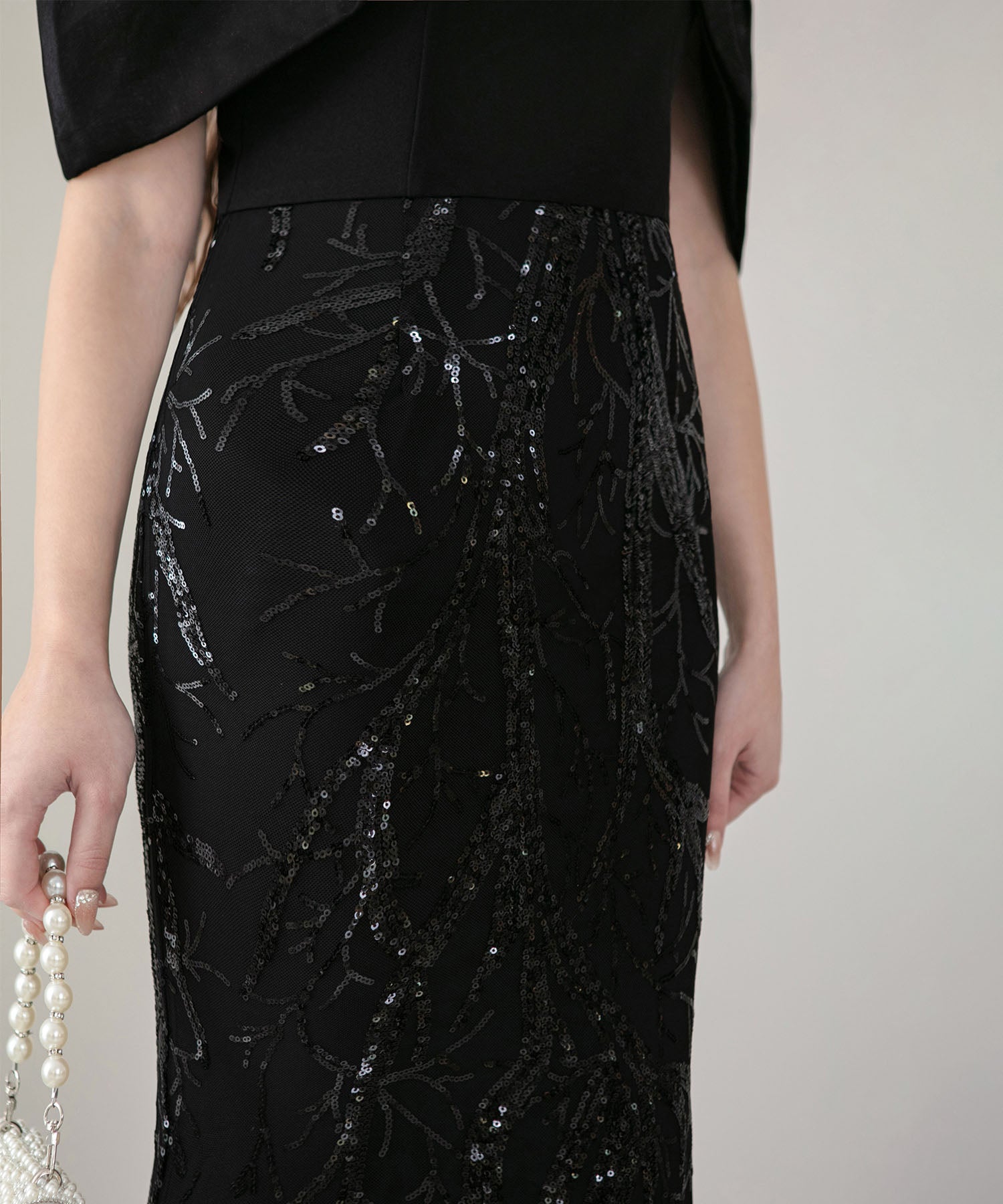 【LEJA LUXE】シースルーオフショルダーデザインスパンコールマーメイドドレス