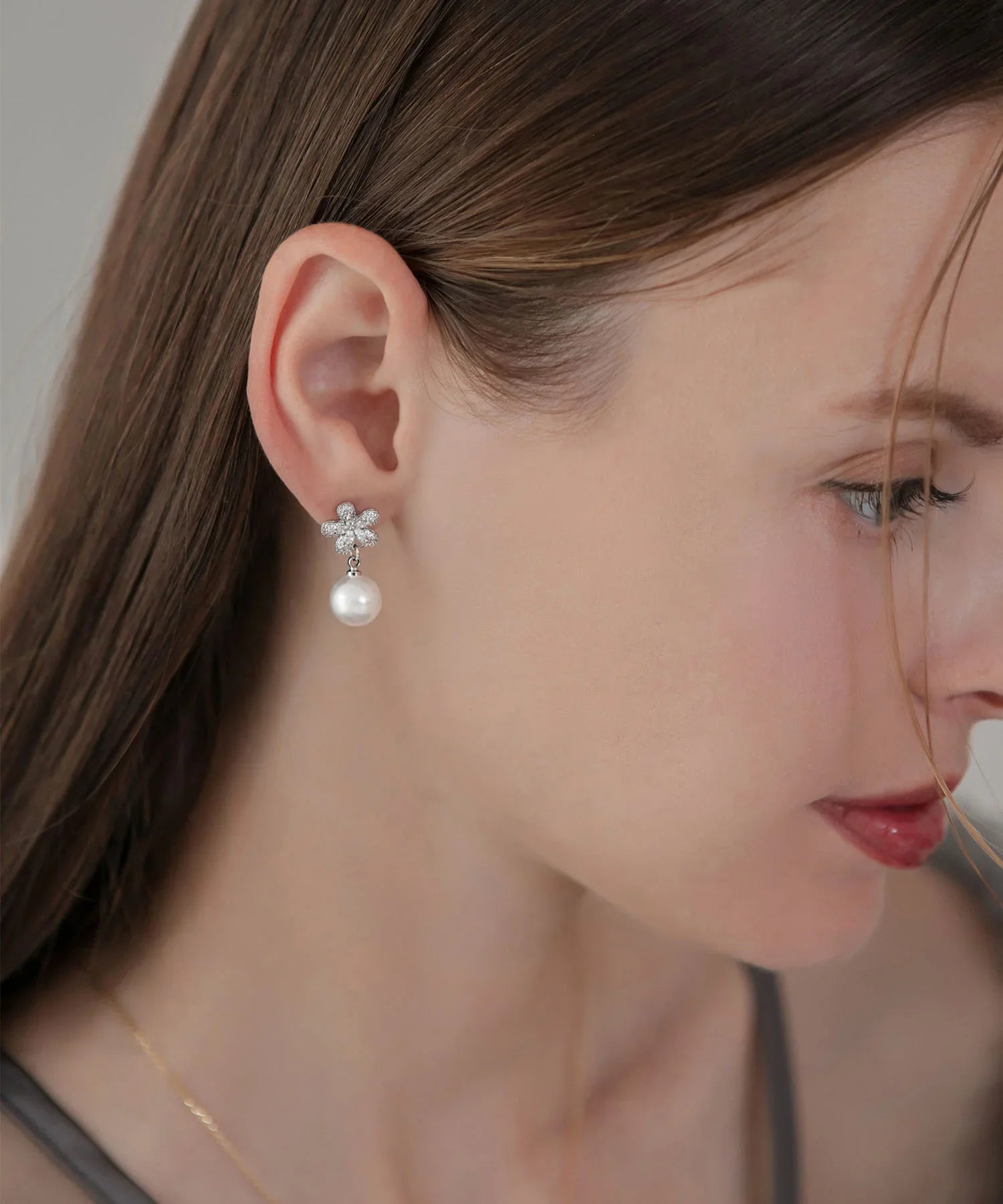 【当日発送】フラワービジューパールピアス