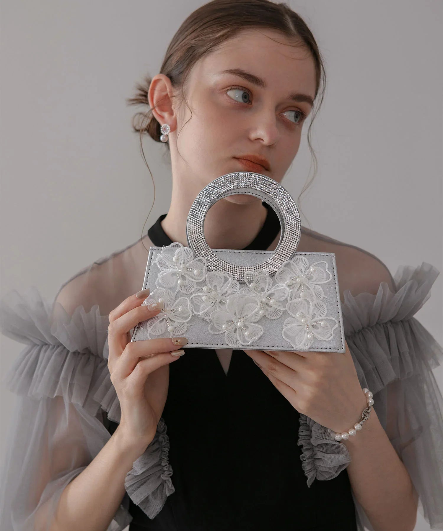 【一部当日発送】フラワービジューラウンドハンドル2wayバッグ