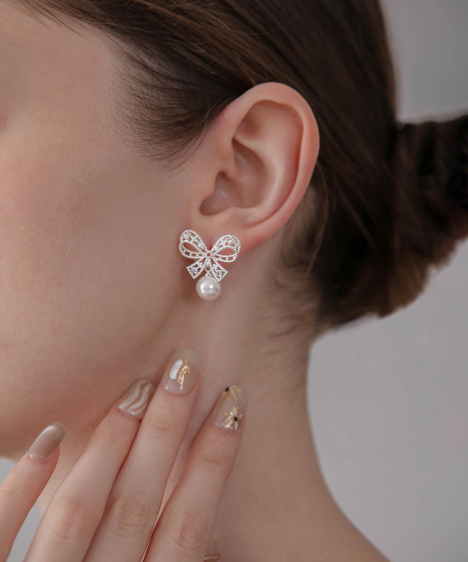 【当日発送】ビジューリボンパールピアス