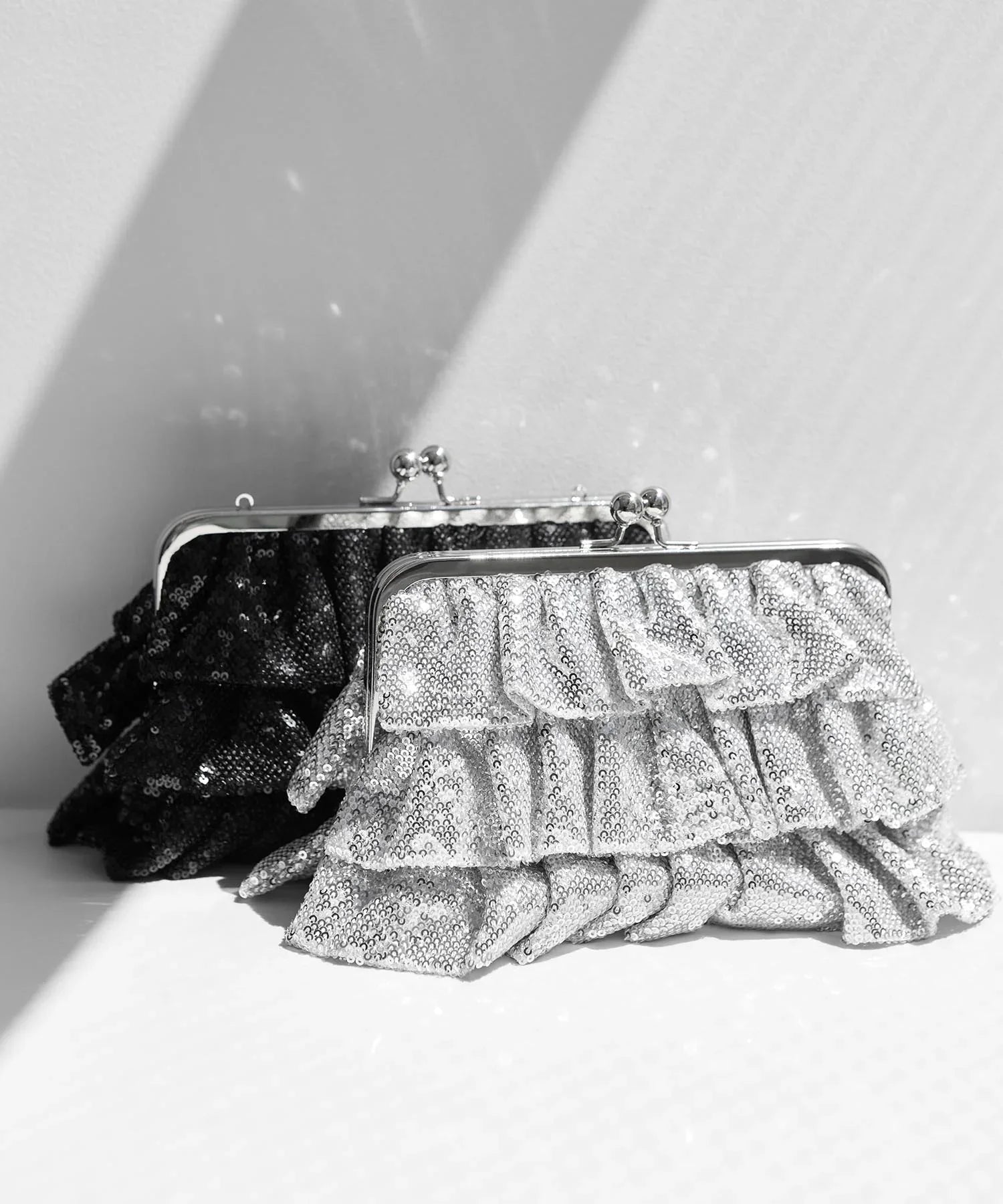 【当日発送】スパンコールフリルデザイン2WAYバッグ