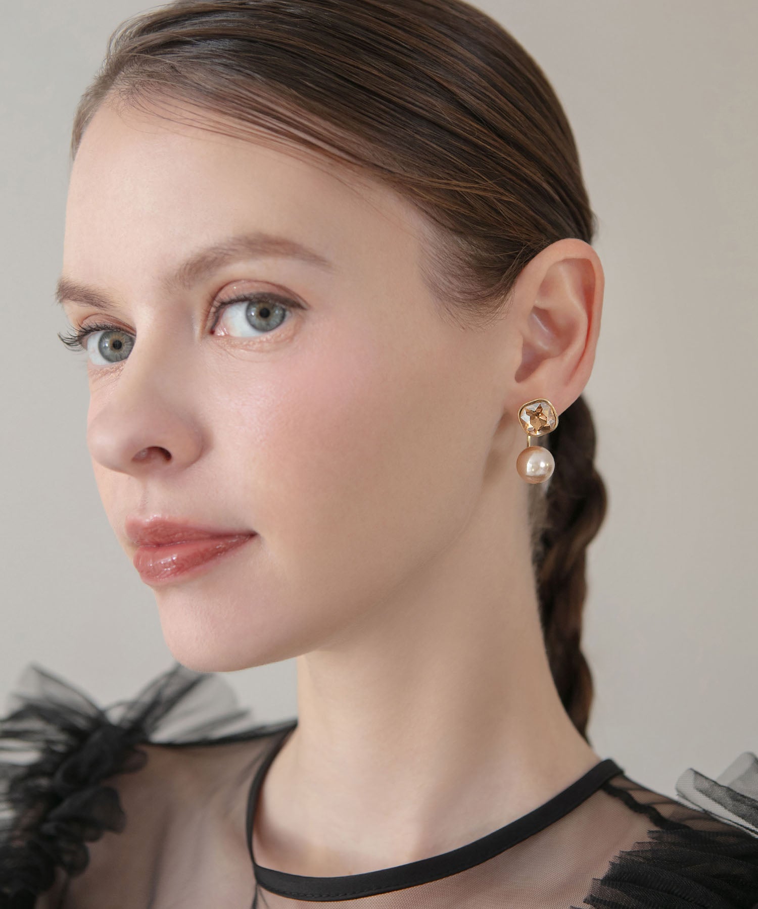 【COMING SOON】スクエアビジューシャンパンパールドロップピアス